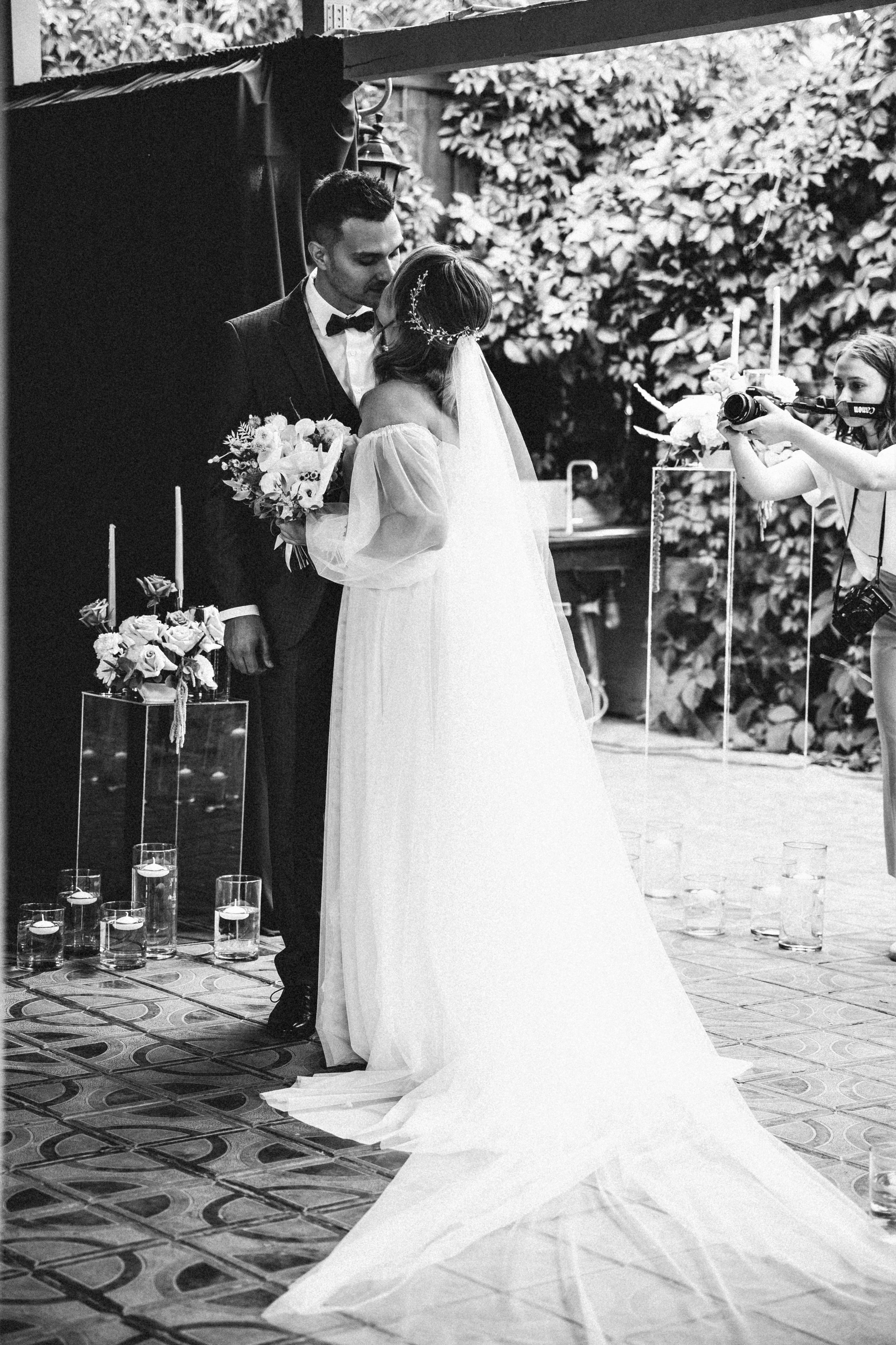 Wedding Wood Cottege. MILANA NIKONENKO весільний та сіймейний фотограф