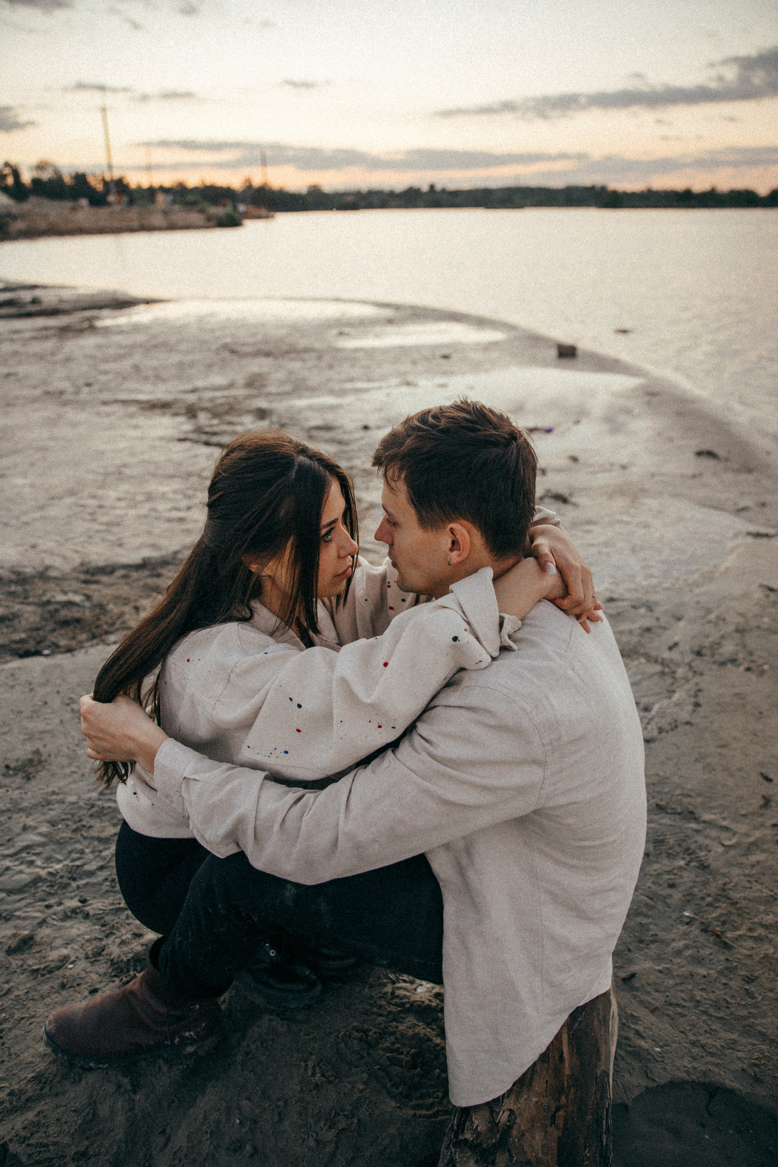 ВТЕЧА У ЗАХІД СОНЦЯ. MILANA NIKONENKO весільний та сіймейний фотограф