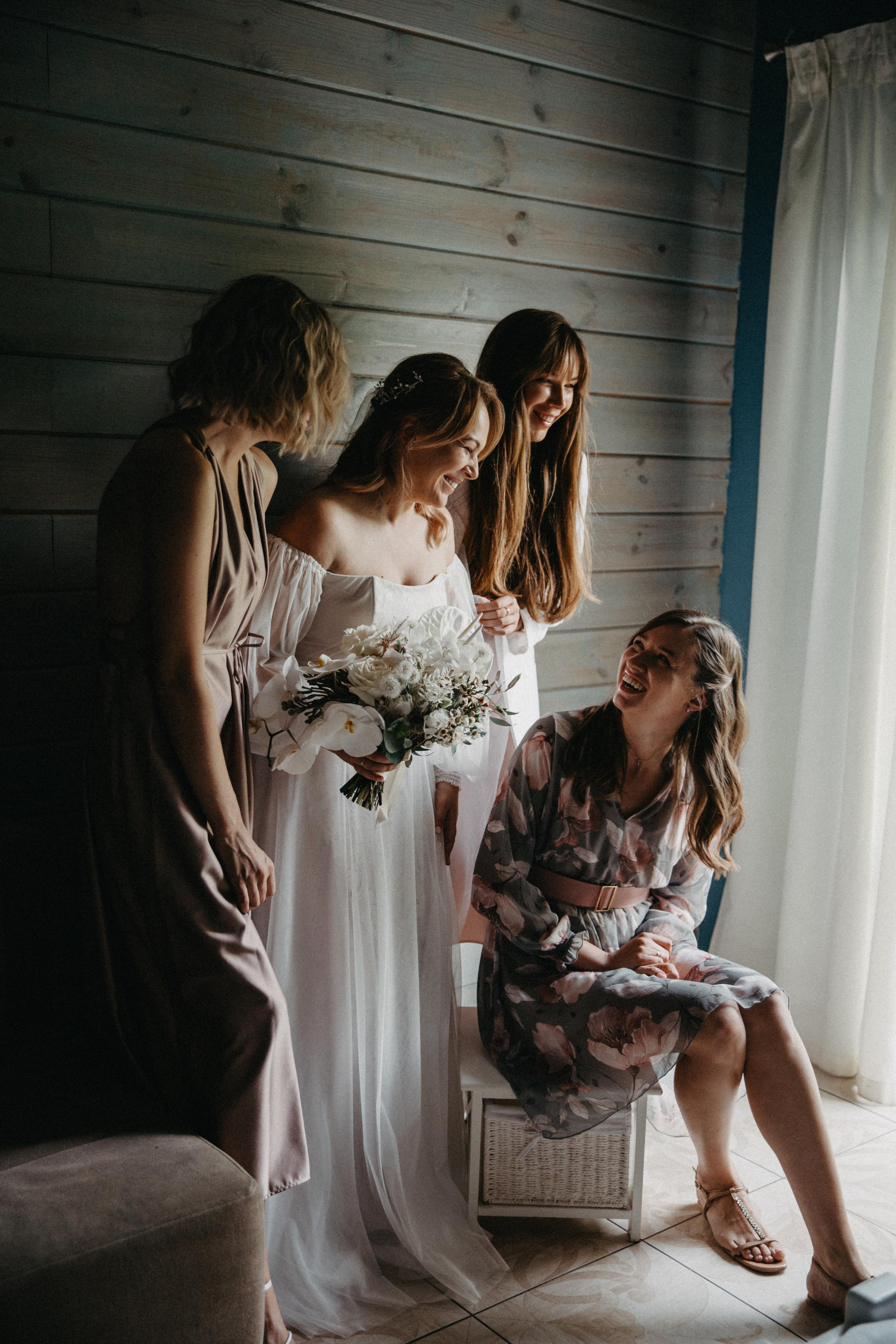 Wedding Wood Cottege. MILANA NIKONENKO весільний та сіймейний фотограф