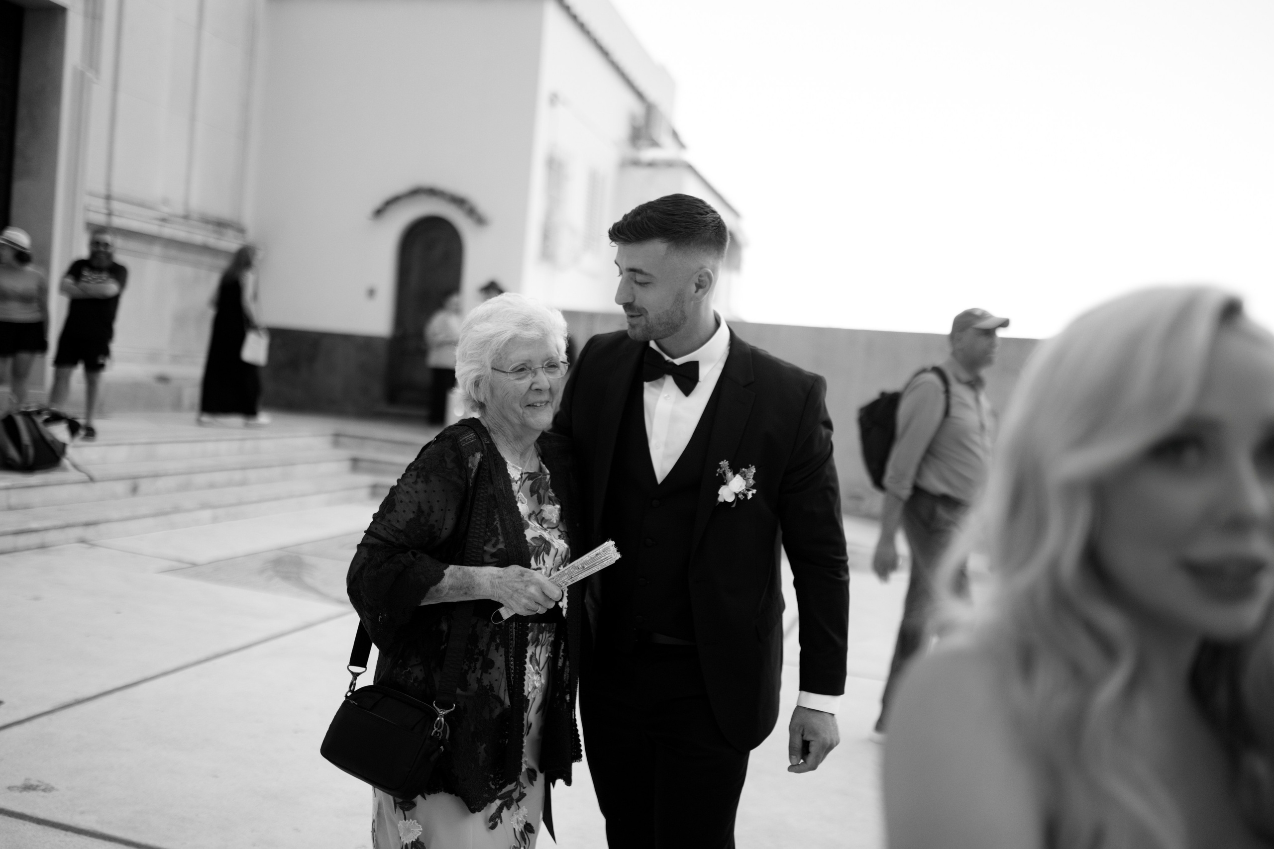 Positano wedding photographer. Wedding photographer Elvira Brovdi