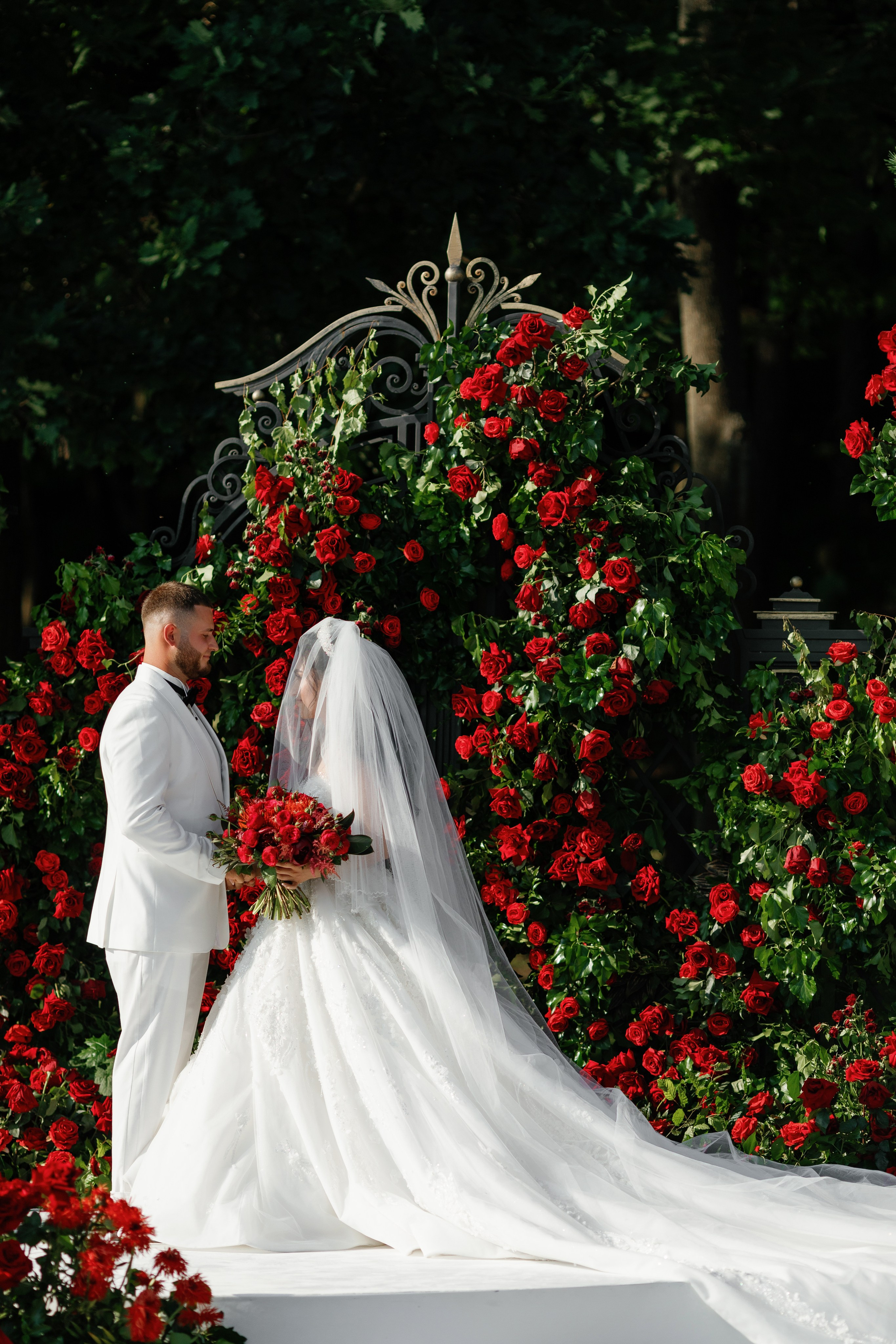 Vladislav & Maria (Ukraine). Wedding photographer Elvira Brovdi
