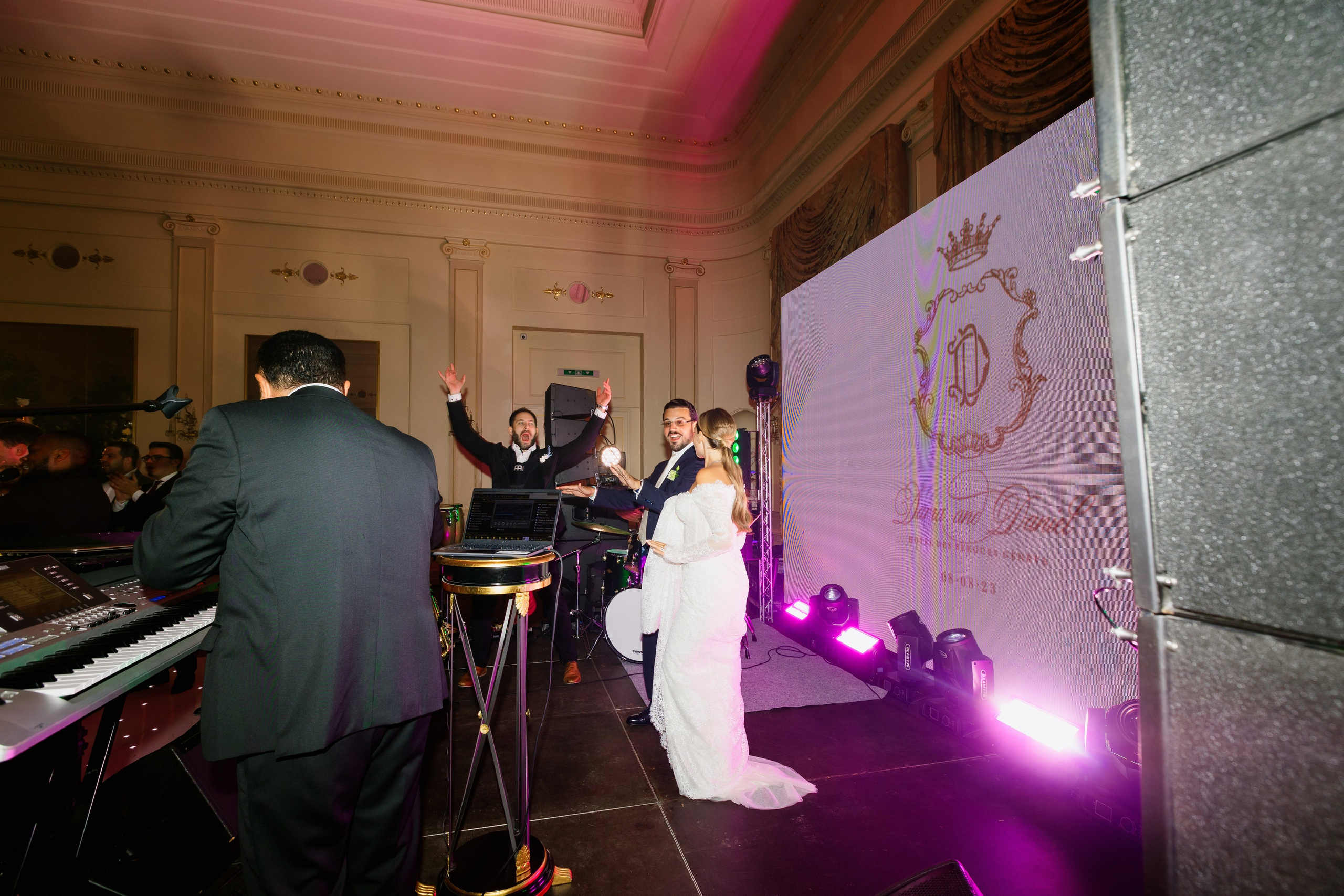 Daria & Daniel (Switzerland). Wedding photographer Elvira Brovdi