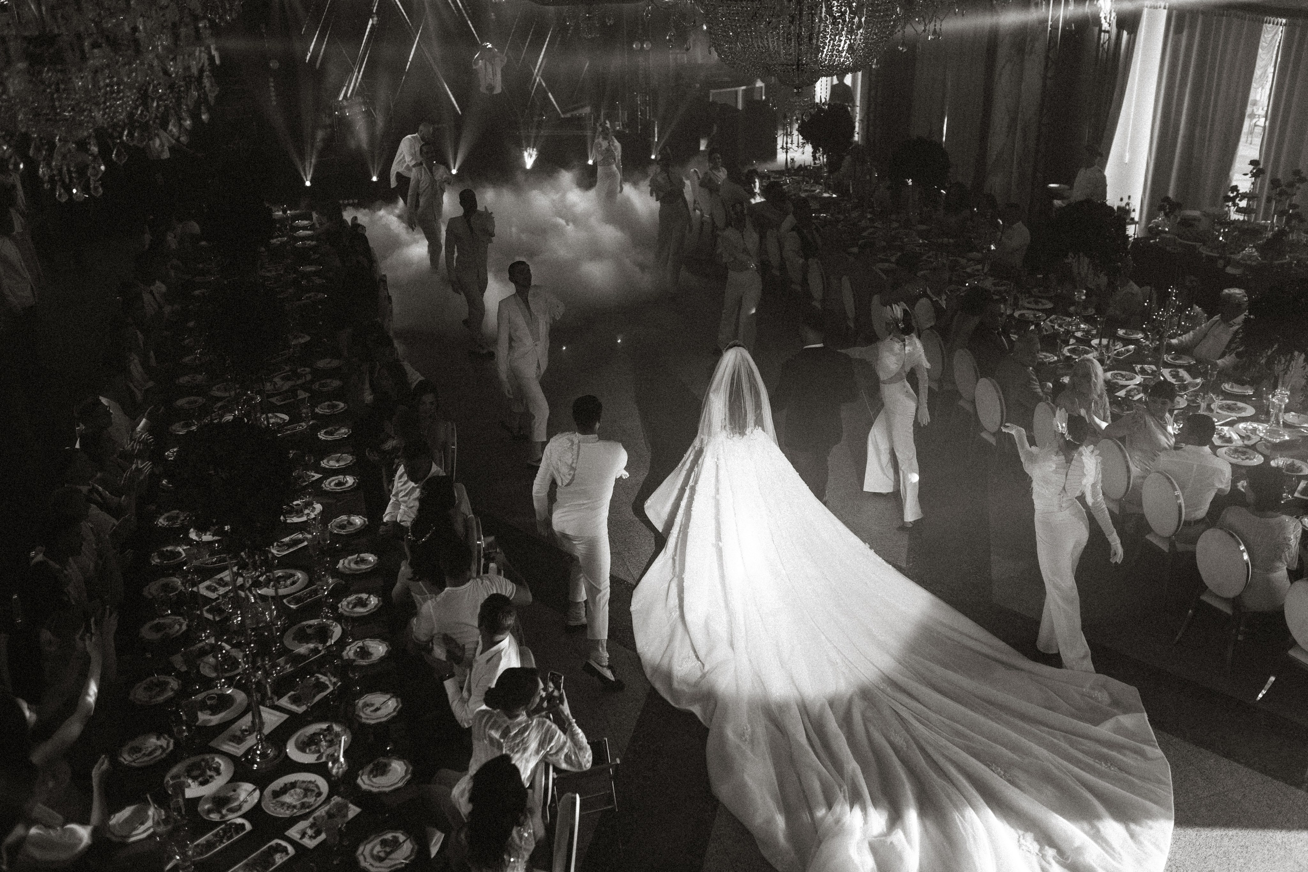 Vladislav & Maria (Ukraine). Wedding photographer Elvira Brovdi