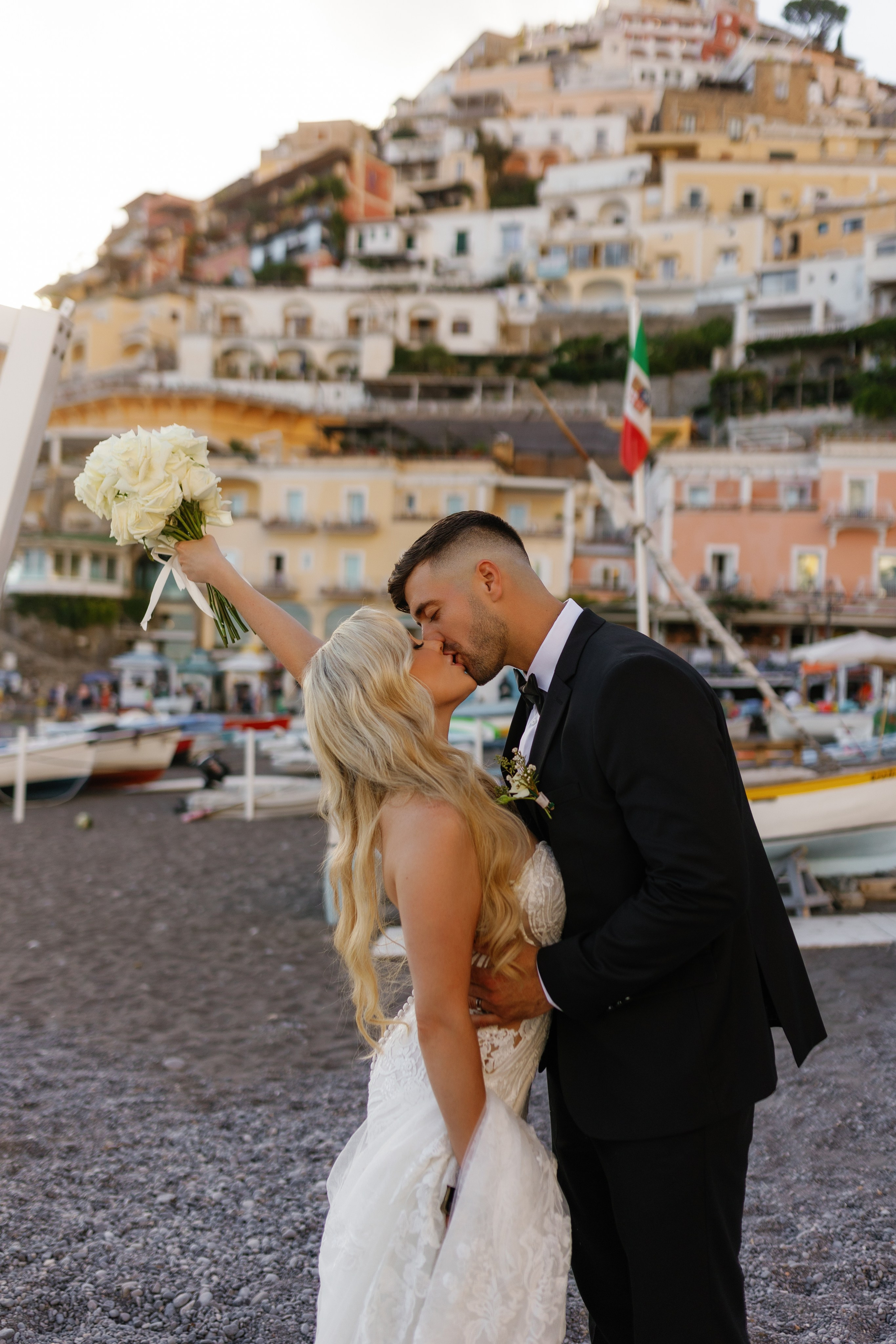 Positano wedding photographer. Wedding photographer Elvira Brovdi
