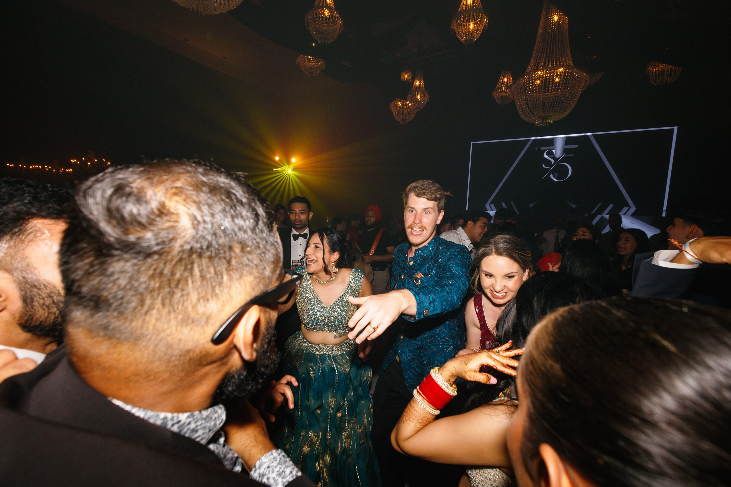 Sarina & Oudhay (Indian wedding). Hochzeitsfotografin Brovdi Elvira