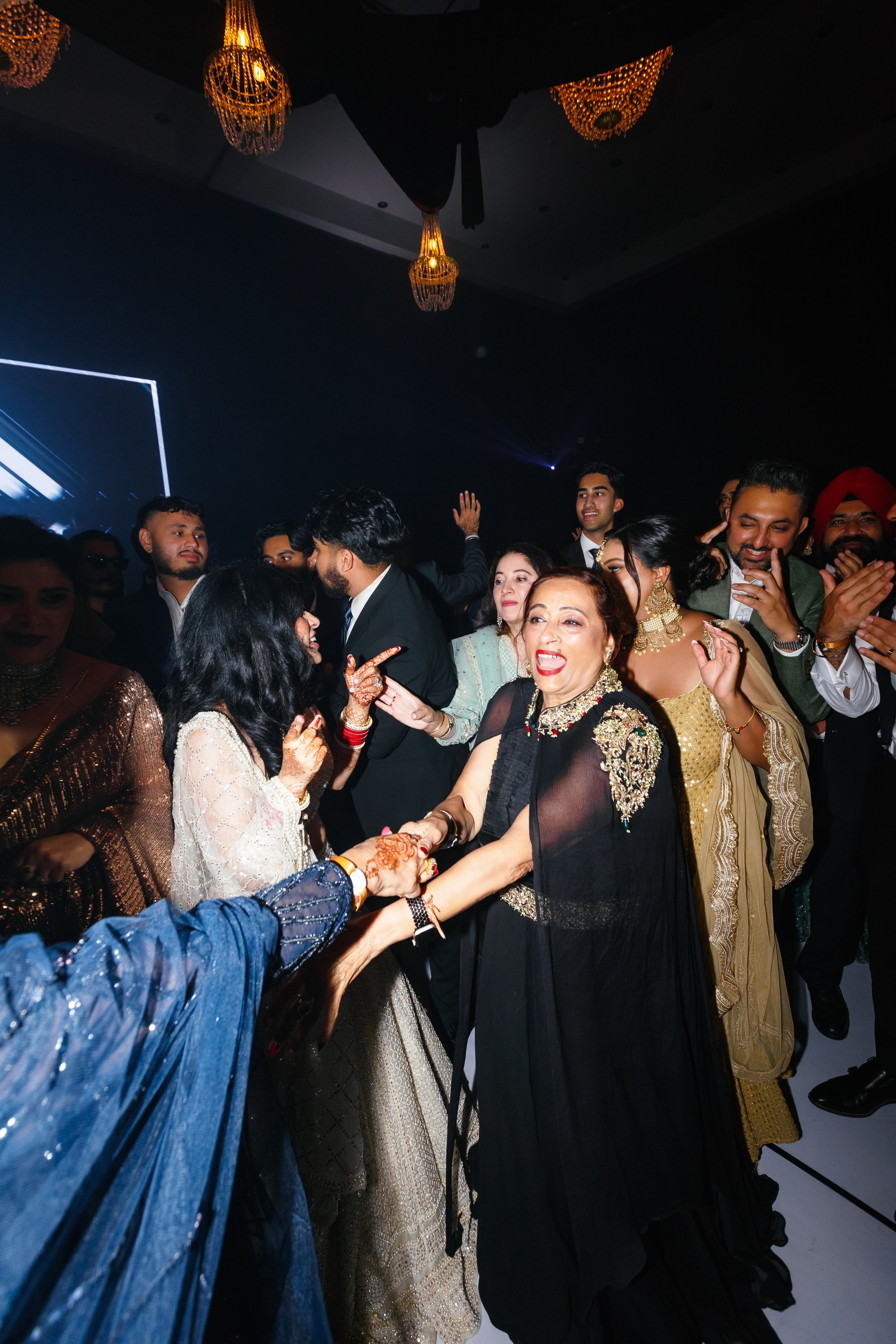 Sarina & Oudhay (Indian wedding). Hochzeitsfotografin Brovdi Elvira