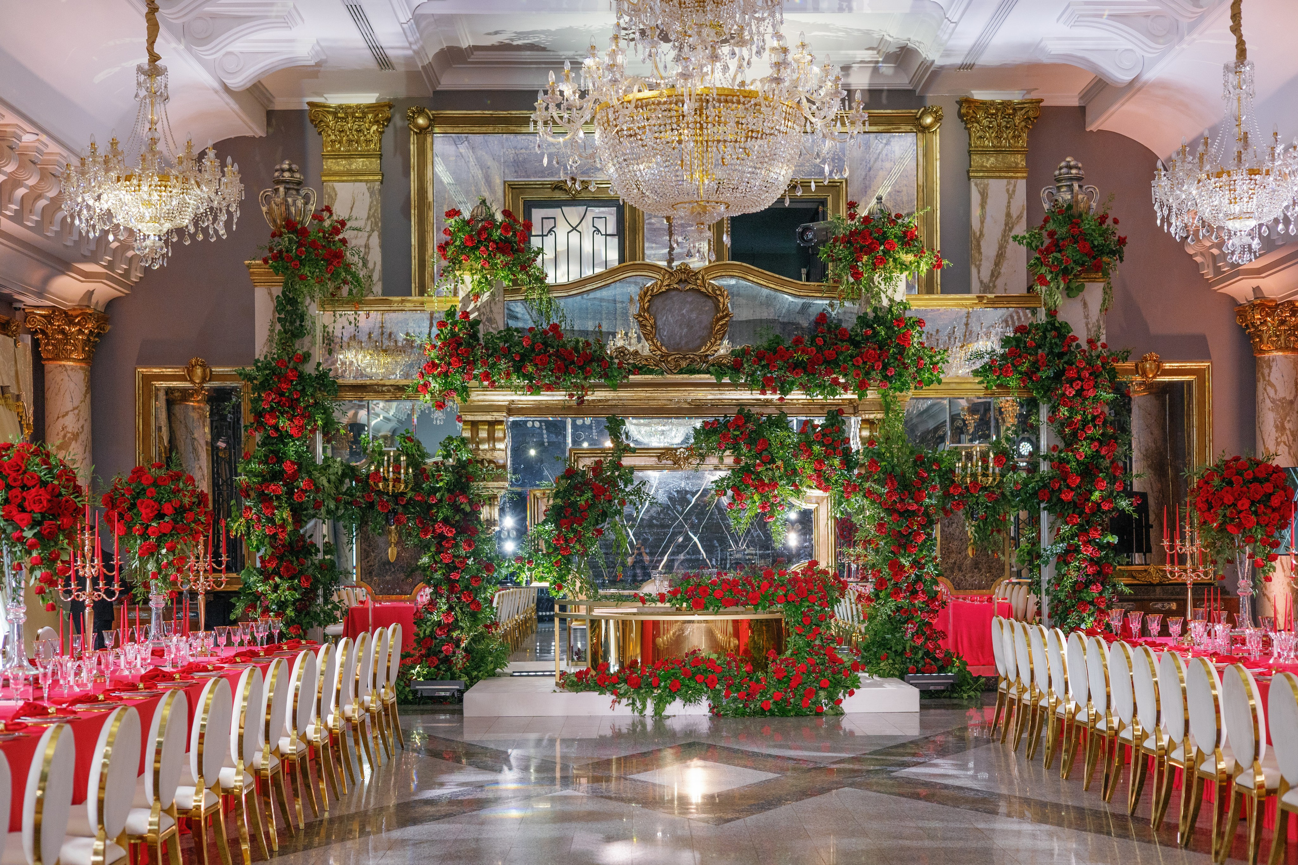 Vladislav & Maria (Ukraine). Wedding photographer Elvira Brovdi