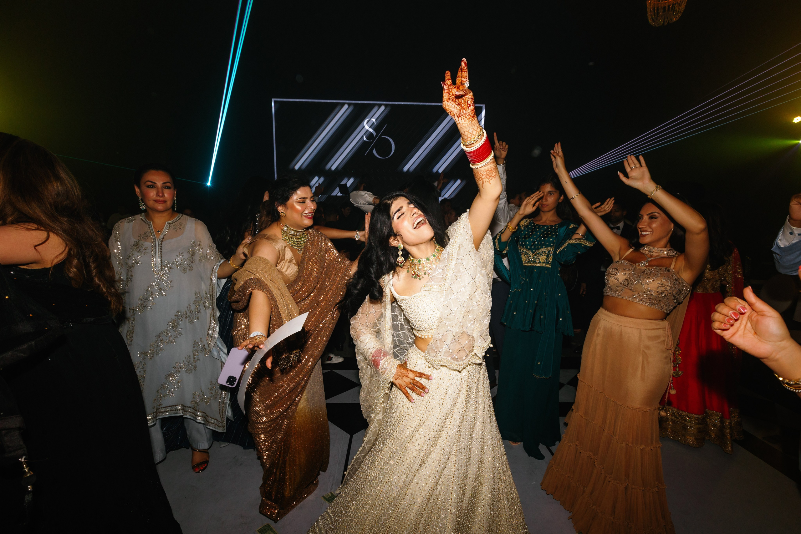 Sarina & Oudhay (Indian wedding). Hochzeitsfotografin Brovdi Elvira