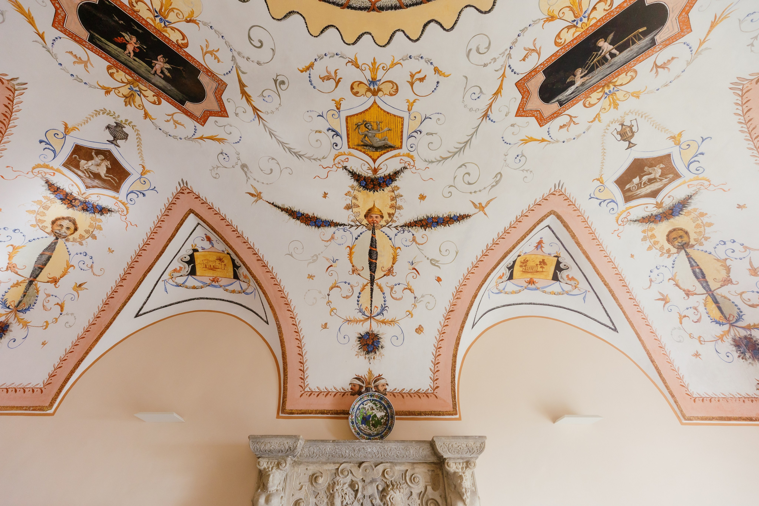 John & Lade (Italy). Wedding photographer Elvira Brovdi