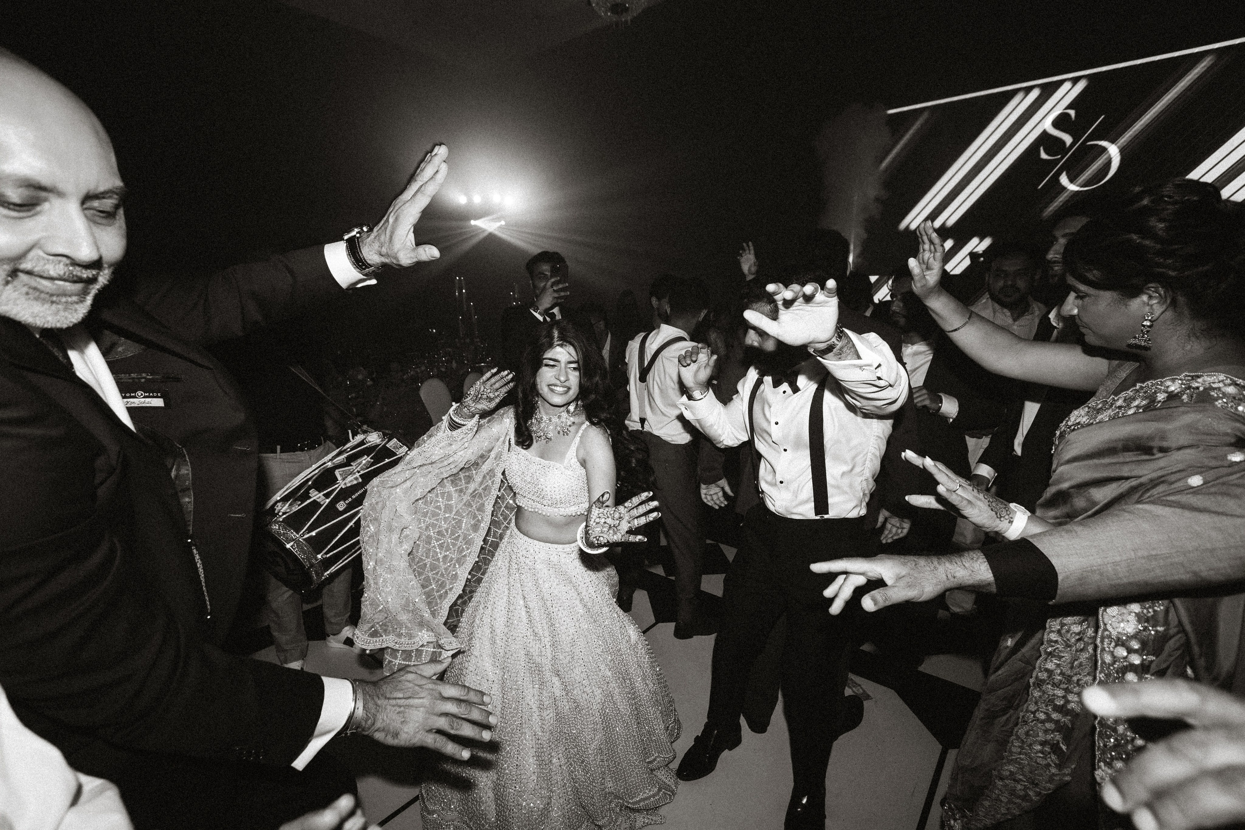 Sarina & Oudhay (Indian wedding). Hochzeitsfotografin Brovdi Elvira