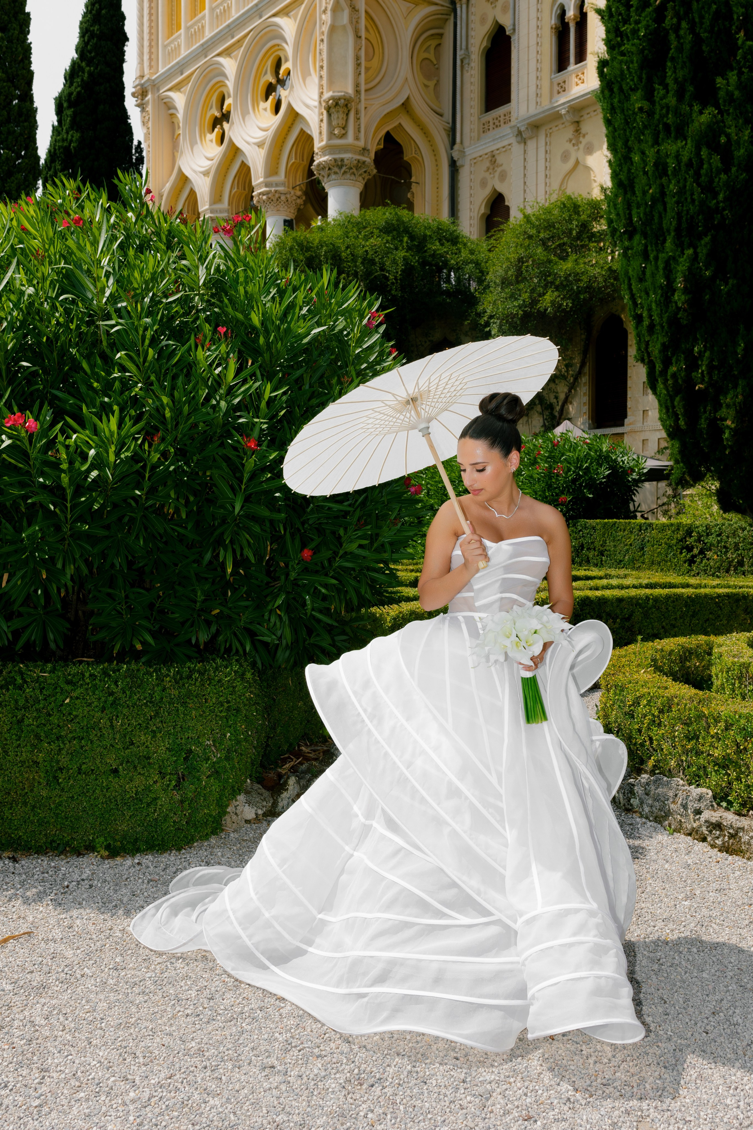 Wedding photographer Elvira Brovdi