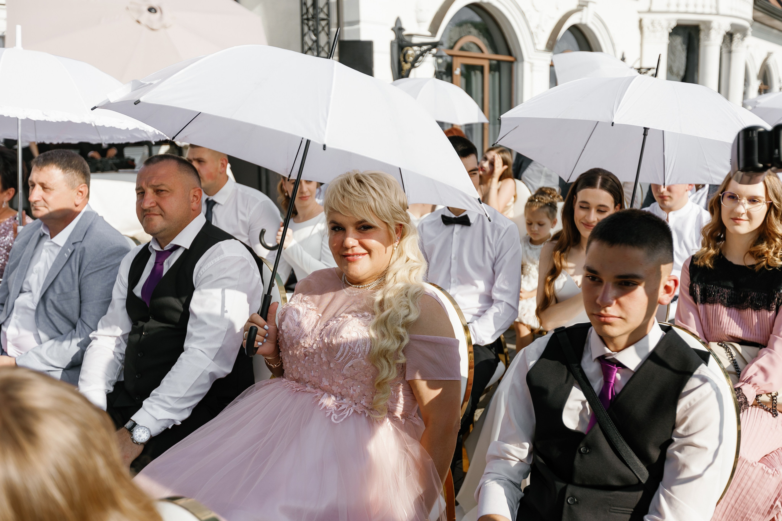 Vladislav & Maria (Ukraine). Wedding photographer Elvira Brovdi