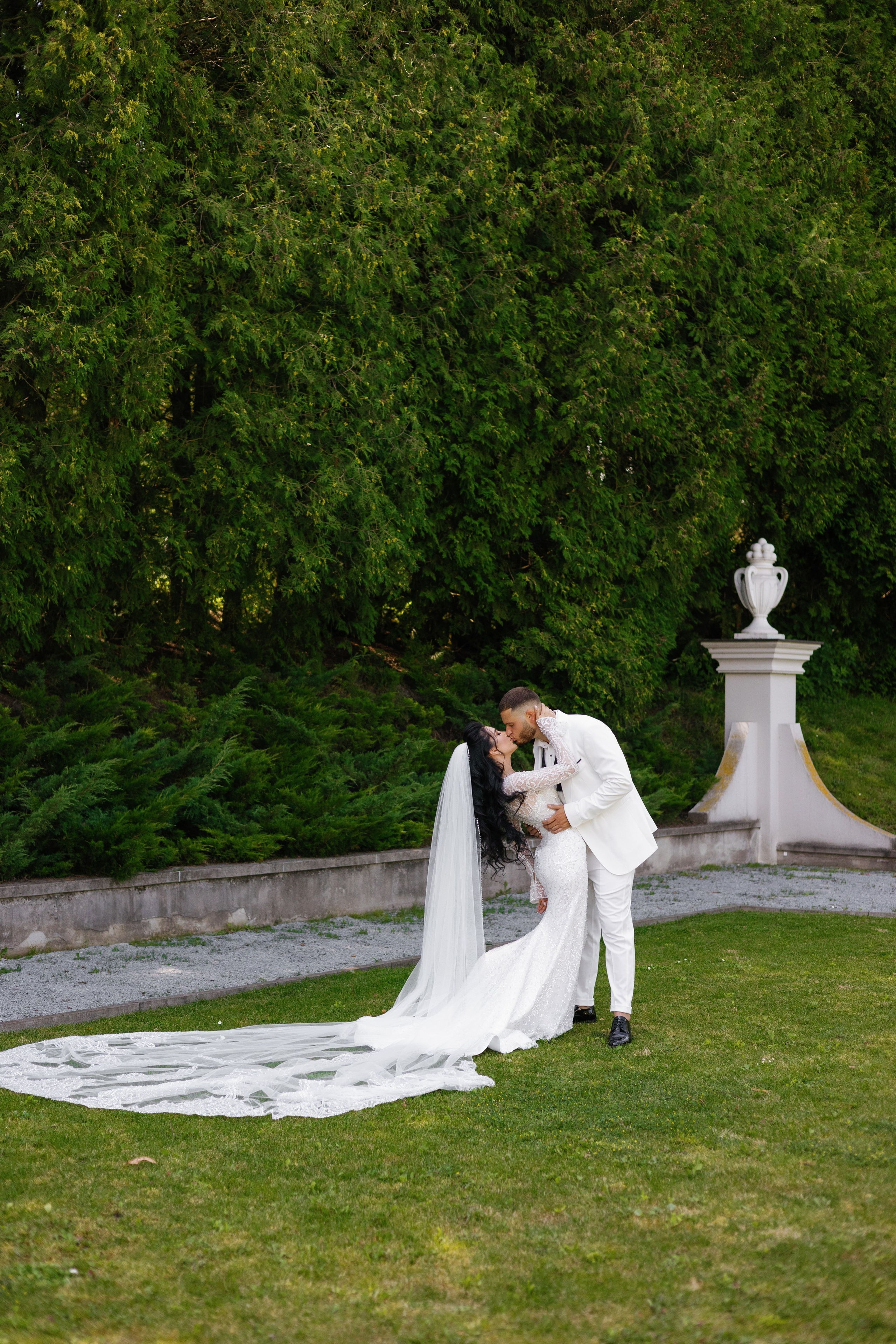 Vladislav & Maria (Ukraine). Wedding photographer Elvira Brovdi