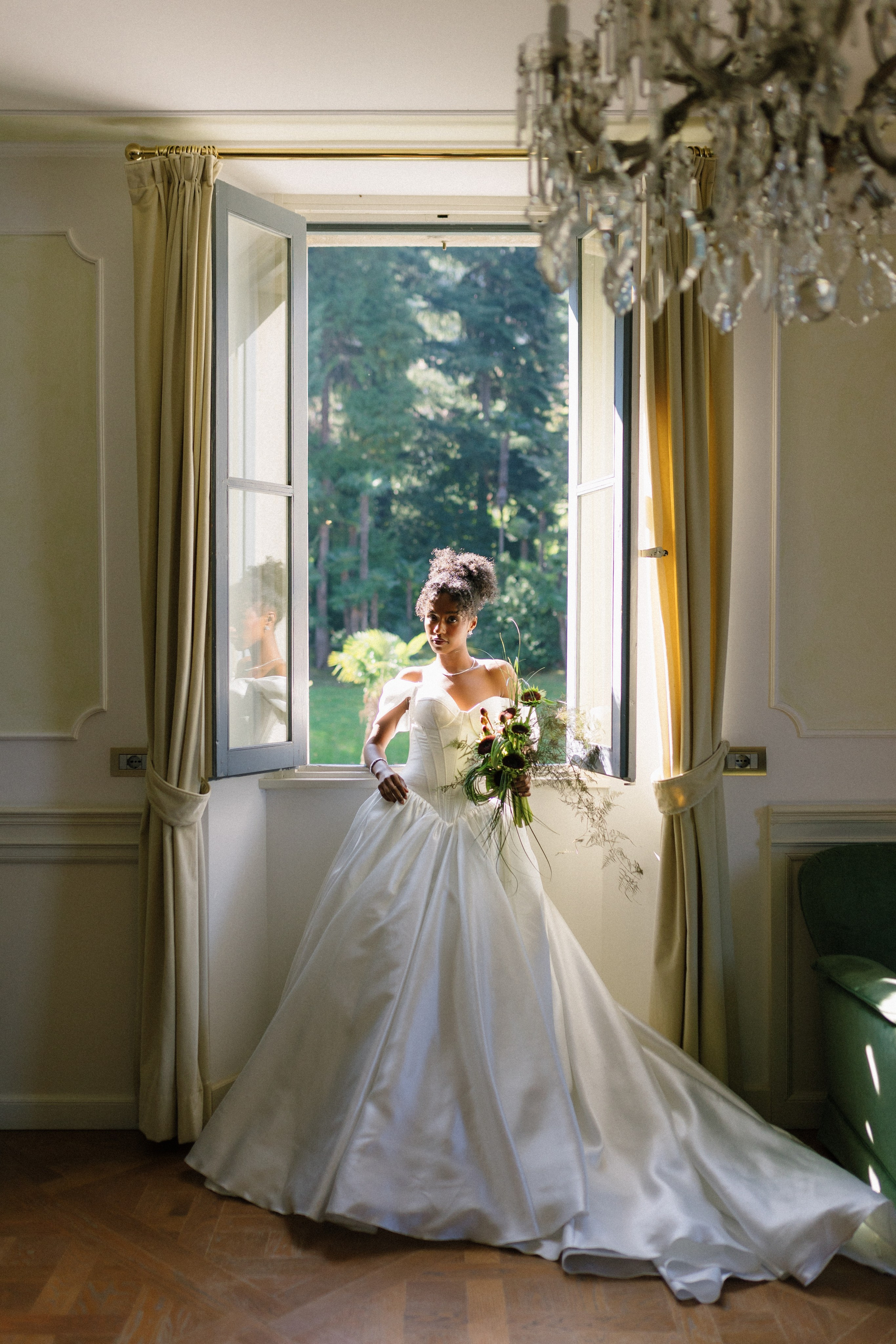 Wedding photographer Elvira Brovdi