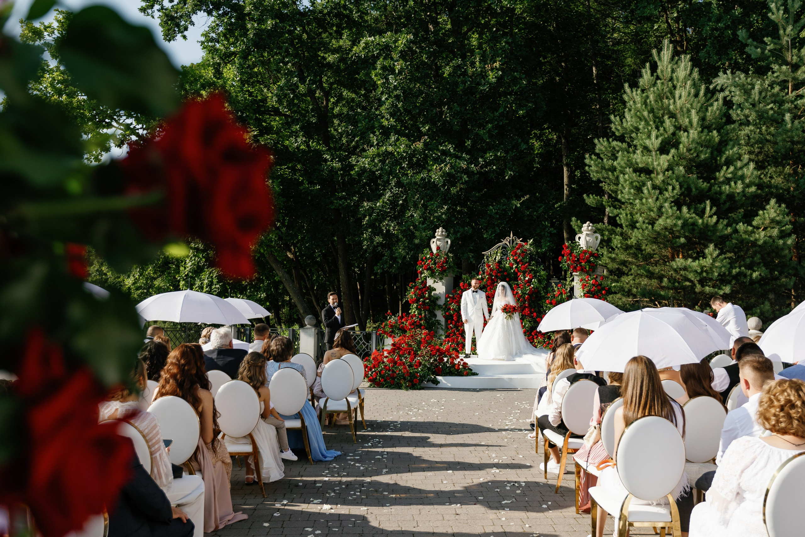 Vladislav & Maria (Ukraine). Wedding photographer Elvira Brovdi
