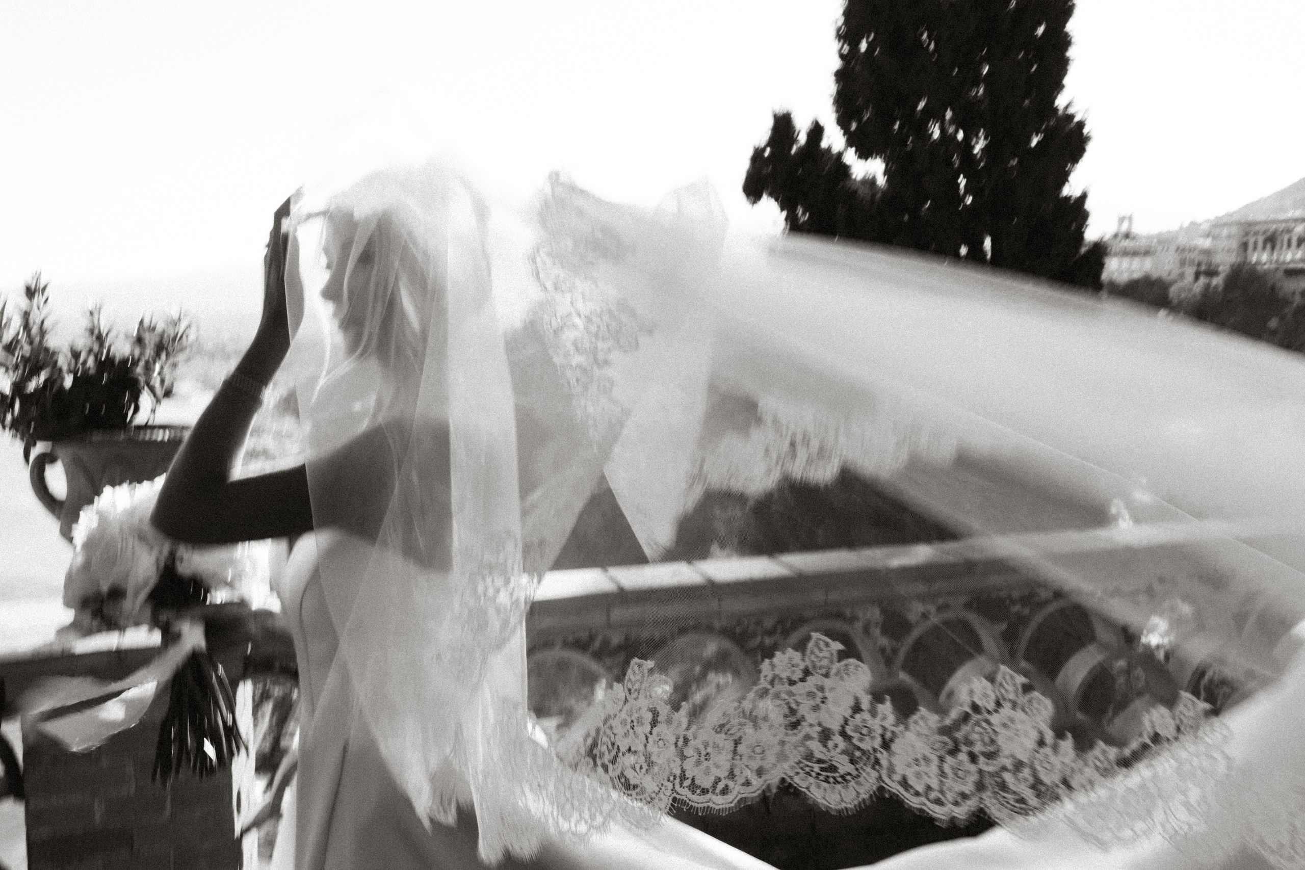 Claudio & Iryna. Wedding photographer Elvira Brovdi