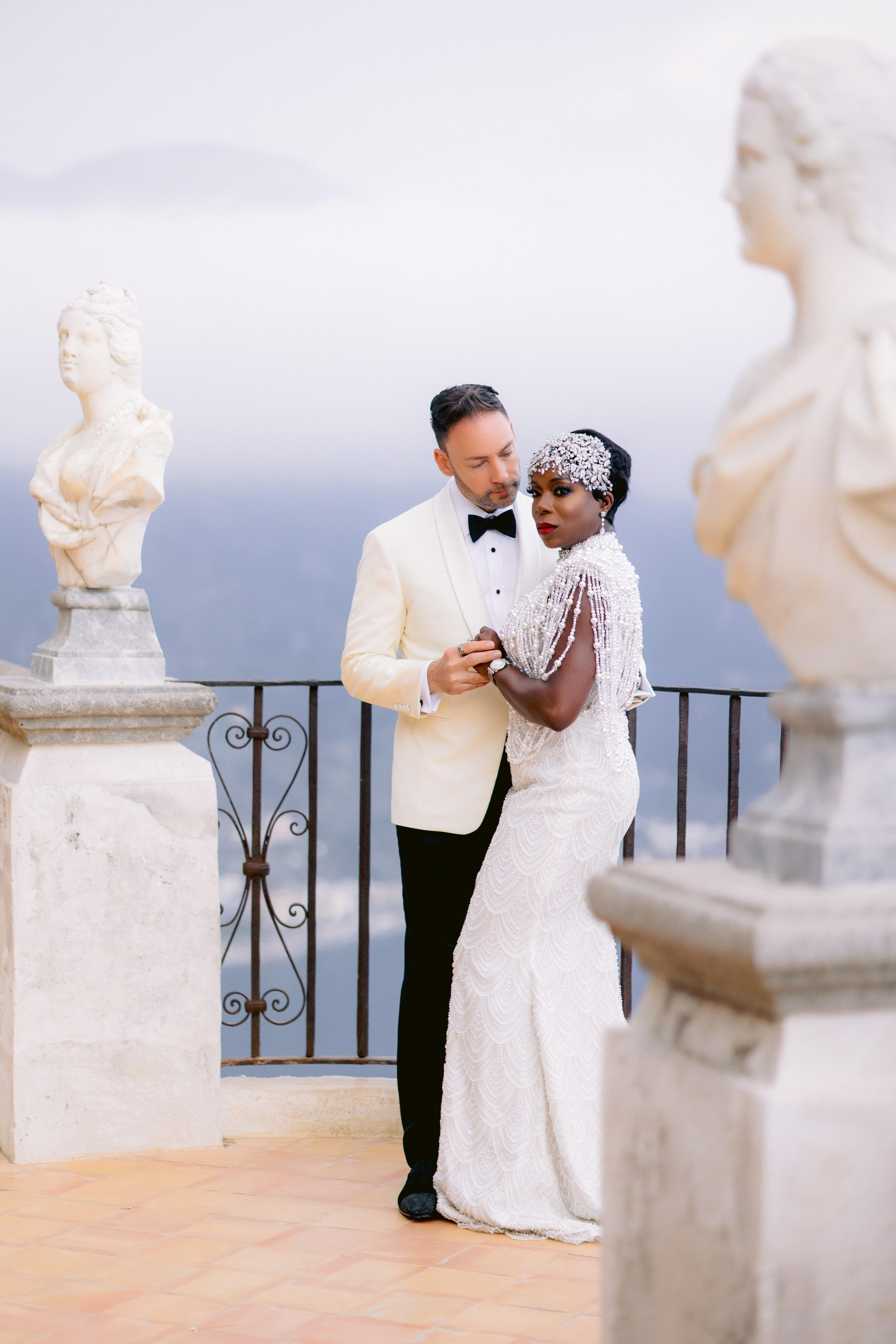 Wedding photographer Elvira Brovdi