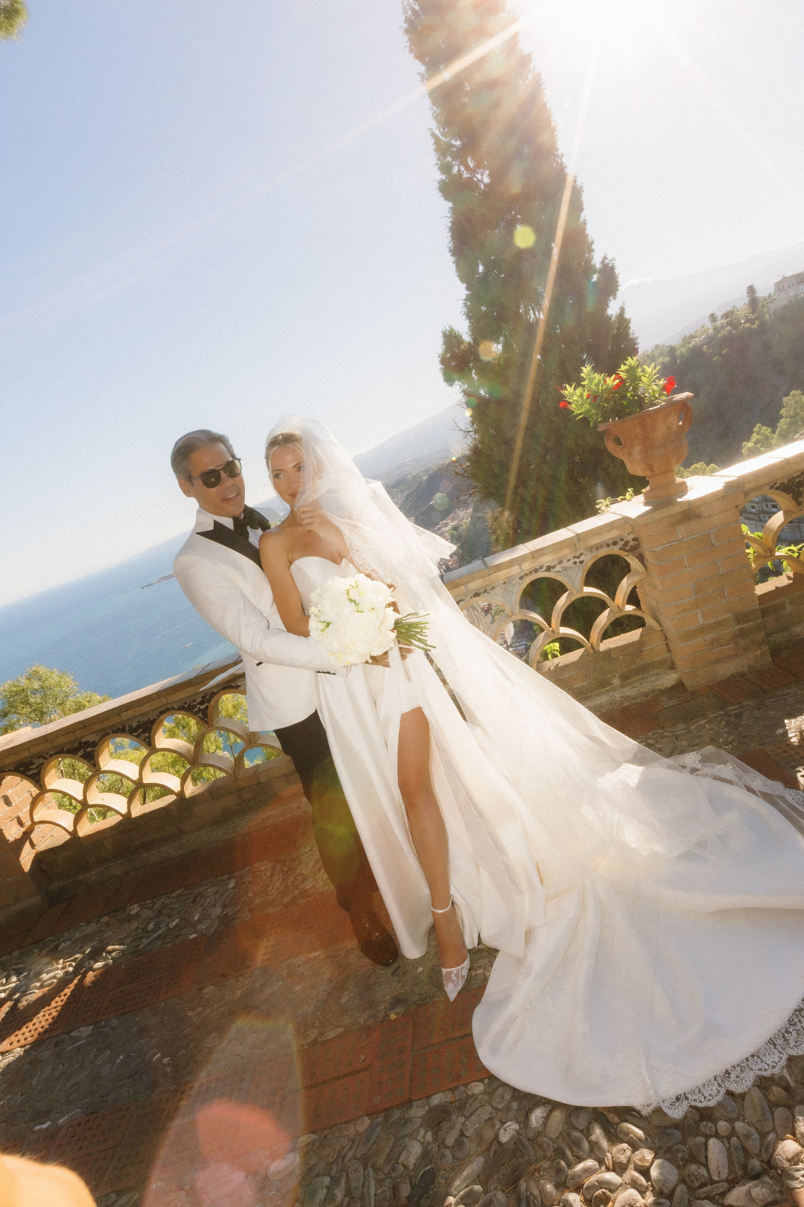 Wedding photographer Elvira Brovdi