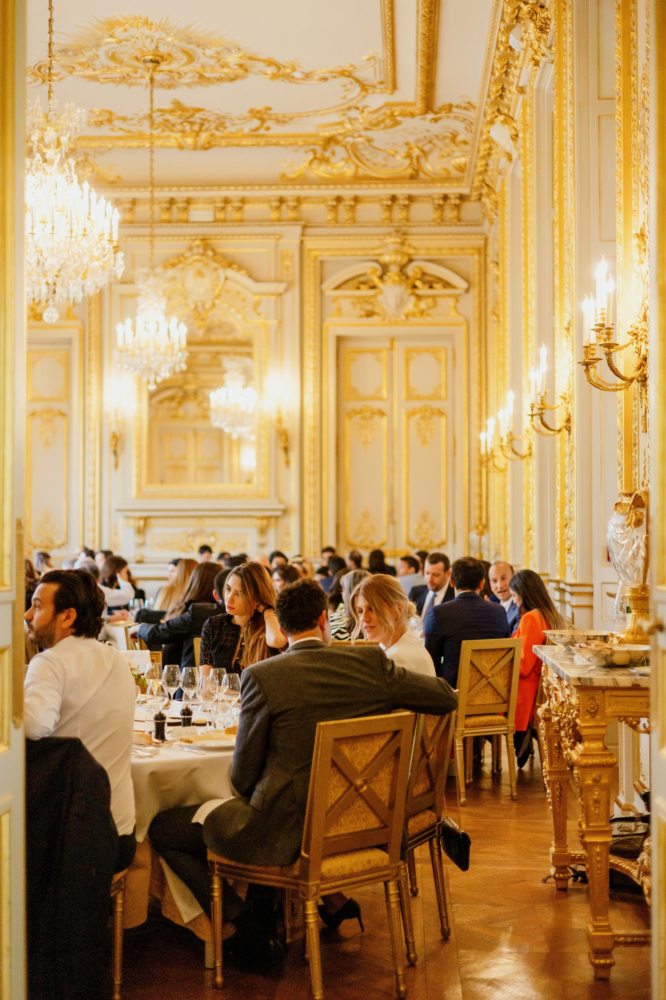 Yasmine & Myriam (France). Wedding photographer Elvira Brovdi