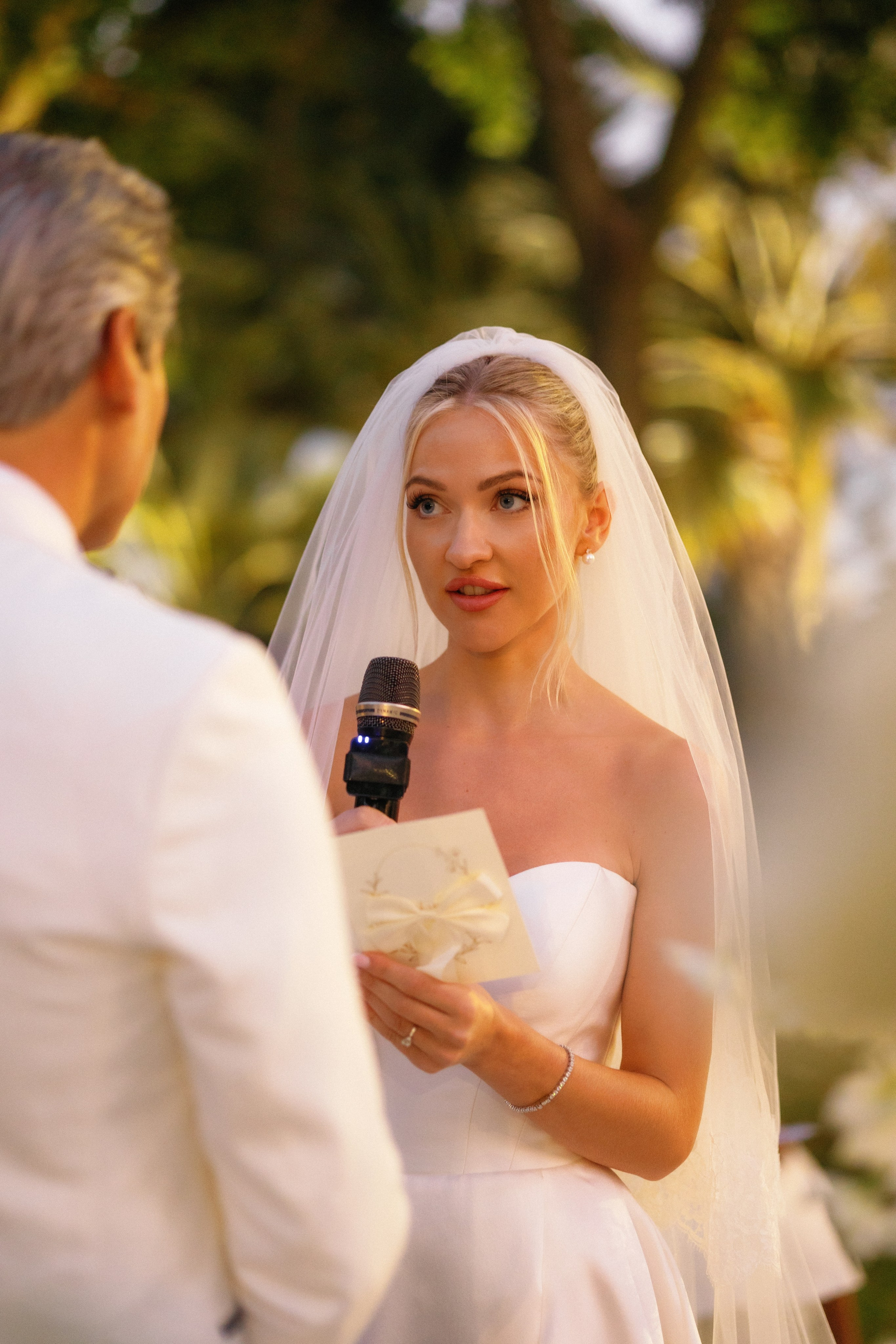 Claudio & Iryna. Wedding photographer Elvira Brovdi