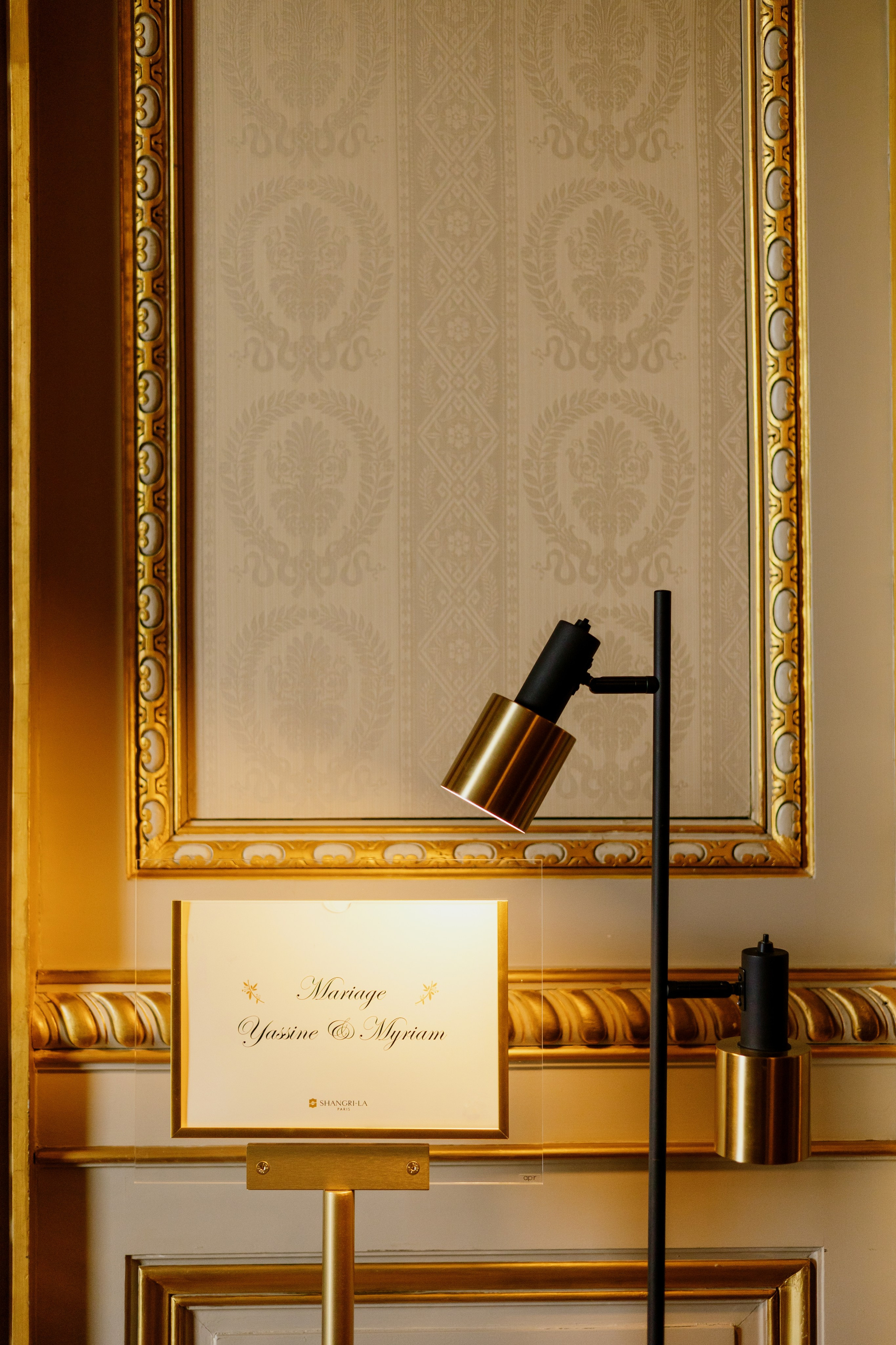 Yasmine & Myriam (France). Wedding photographer Elvira Brovdi