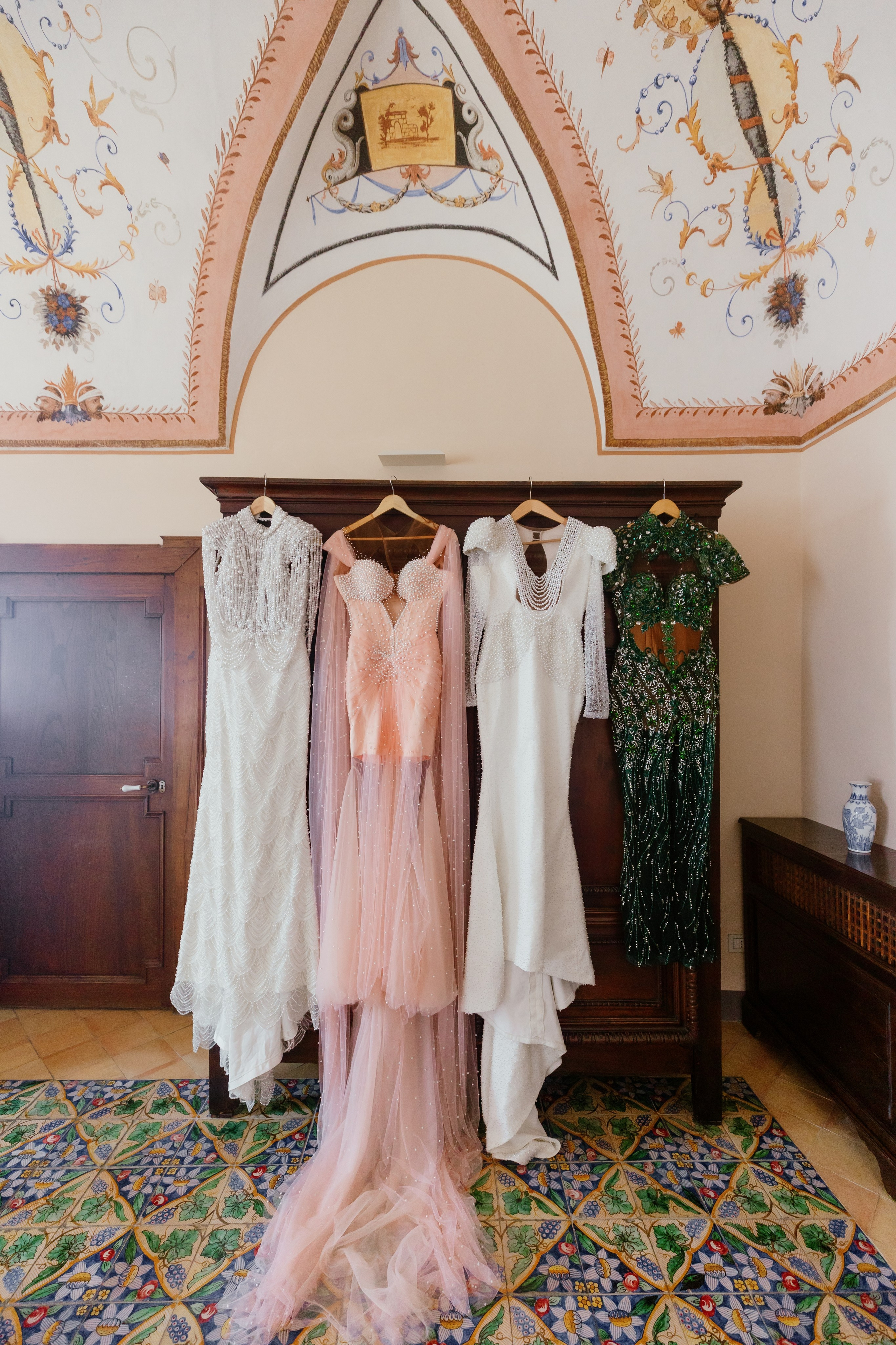 John & Lade (Italy). Wedding photographer Elvira Brovdi