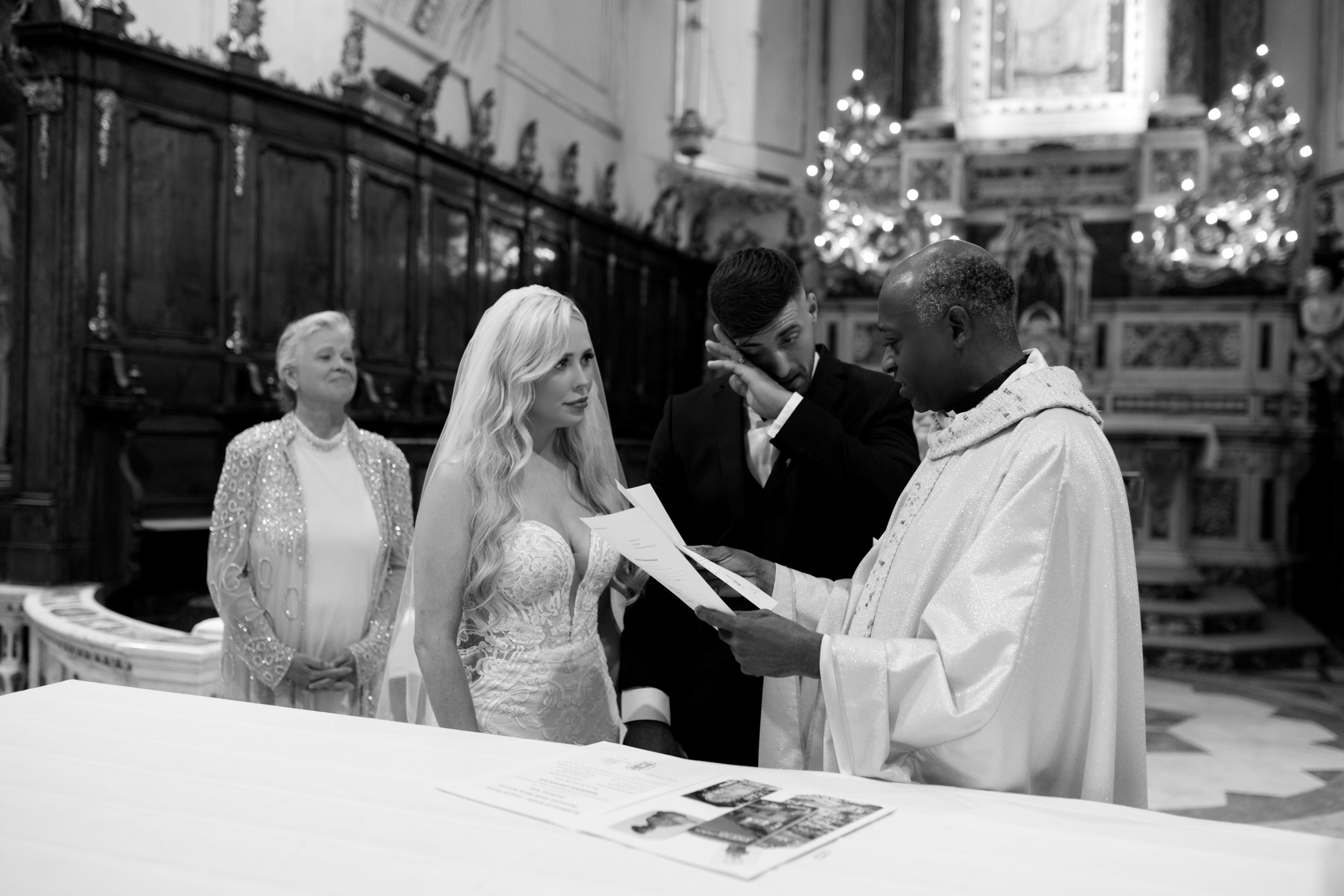 Positano wedding photographer. Wedding photographer Elvira Brovdi