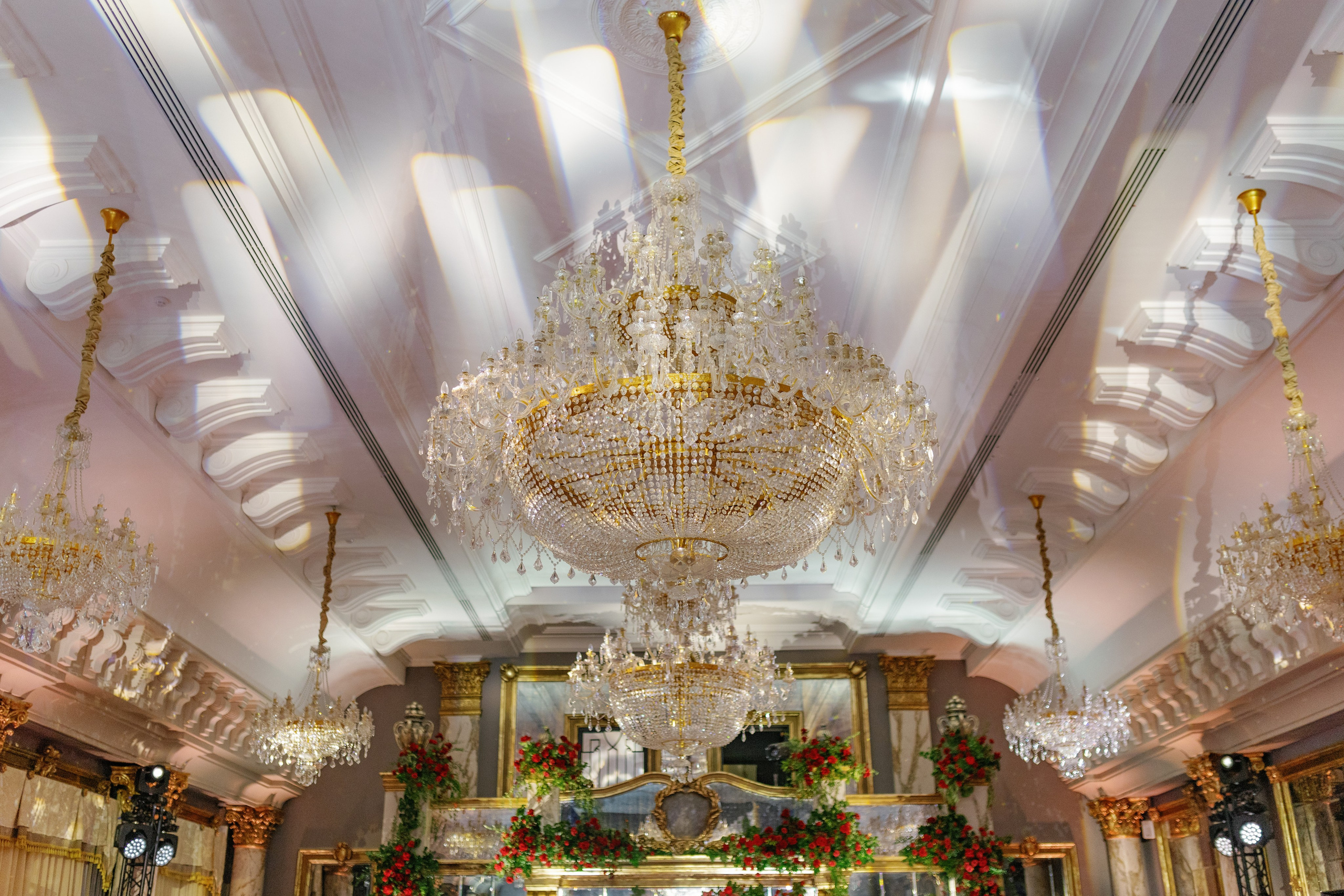 Vladislav & Maria (Ukraine). Wedding photographer Elvira Brovdi