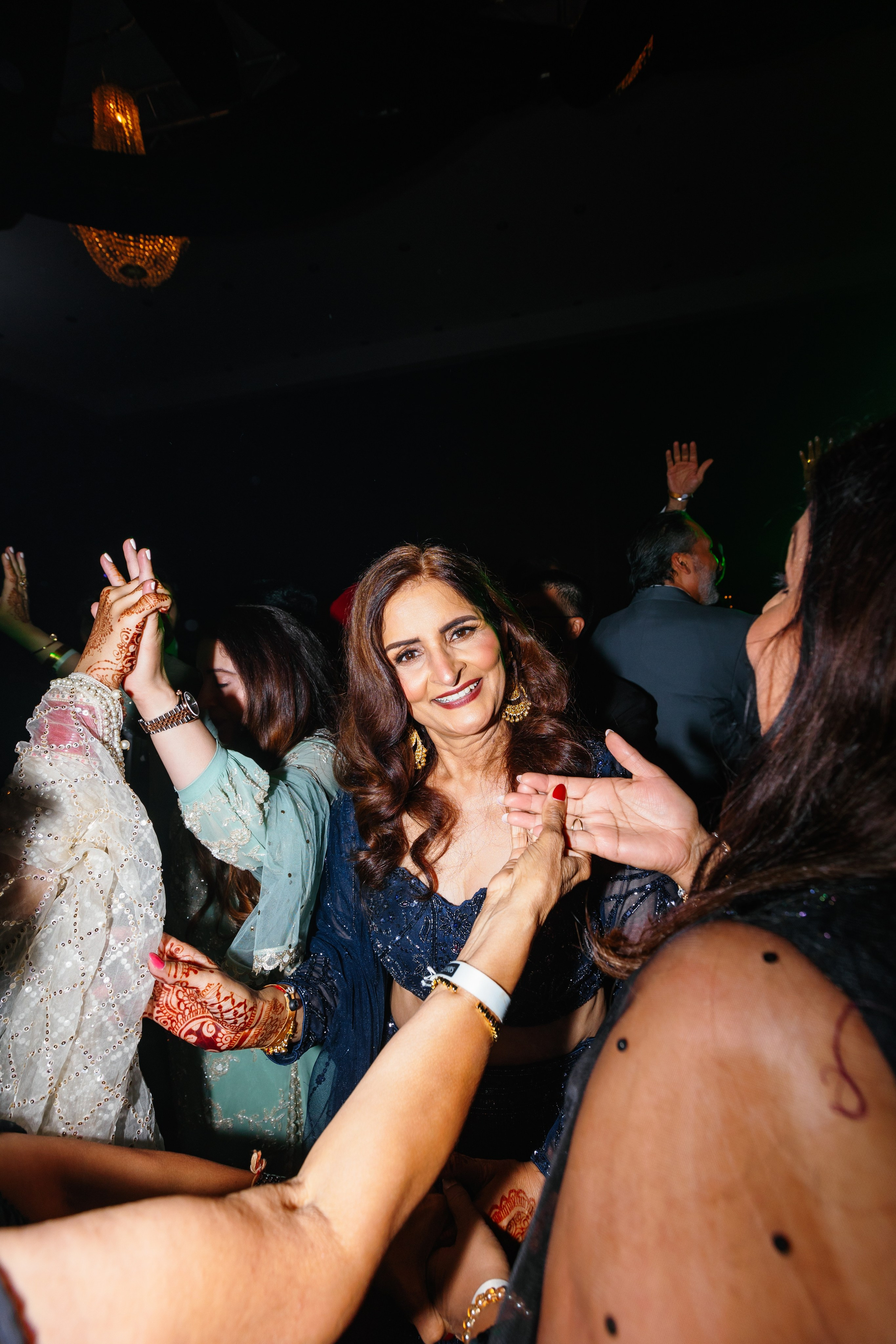 Sarina & Oudhay (Indian wedding). Hochzeitsfotografin Brovdi Elvira