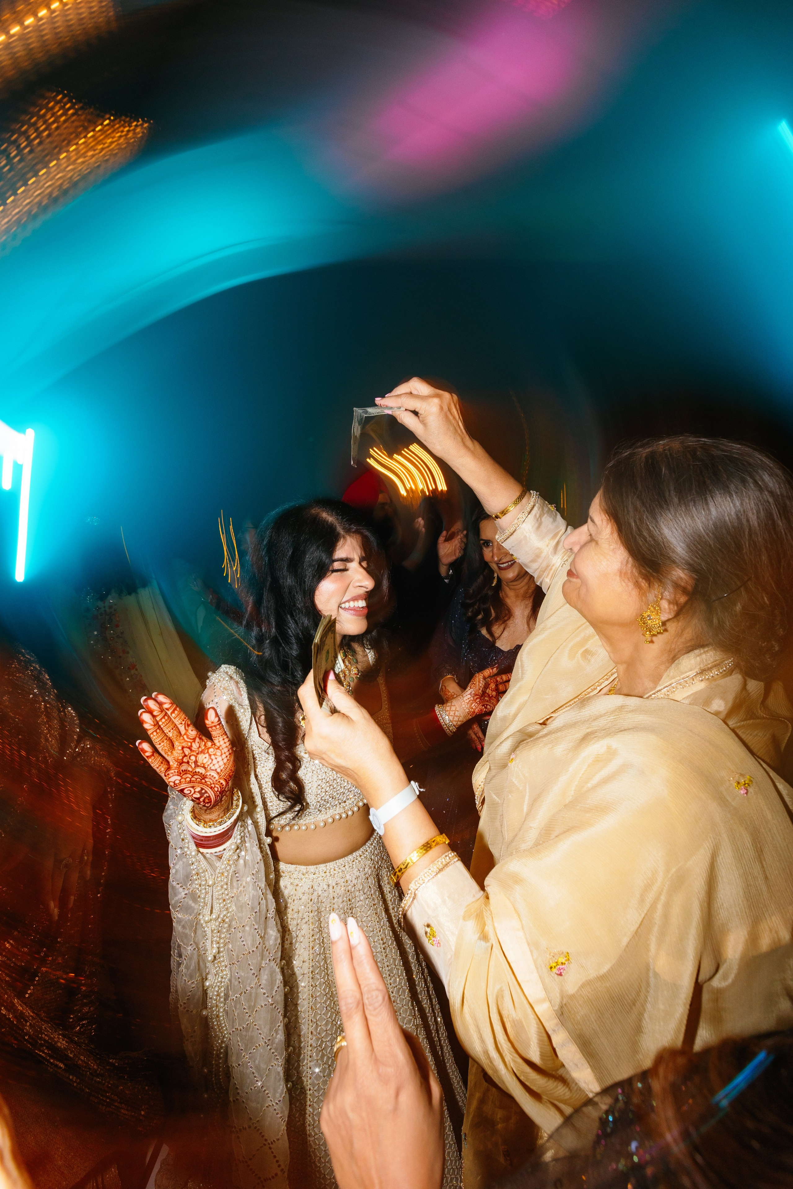 Sarina & Oudhay (Indian wedding). Hochzeitsfotografin Brovdi Elvira