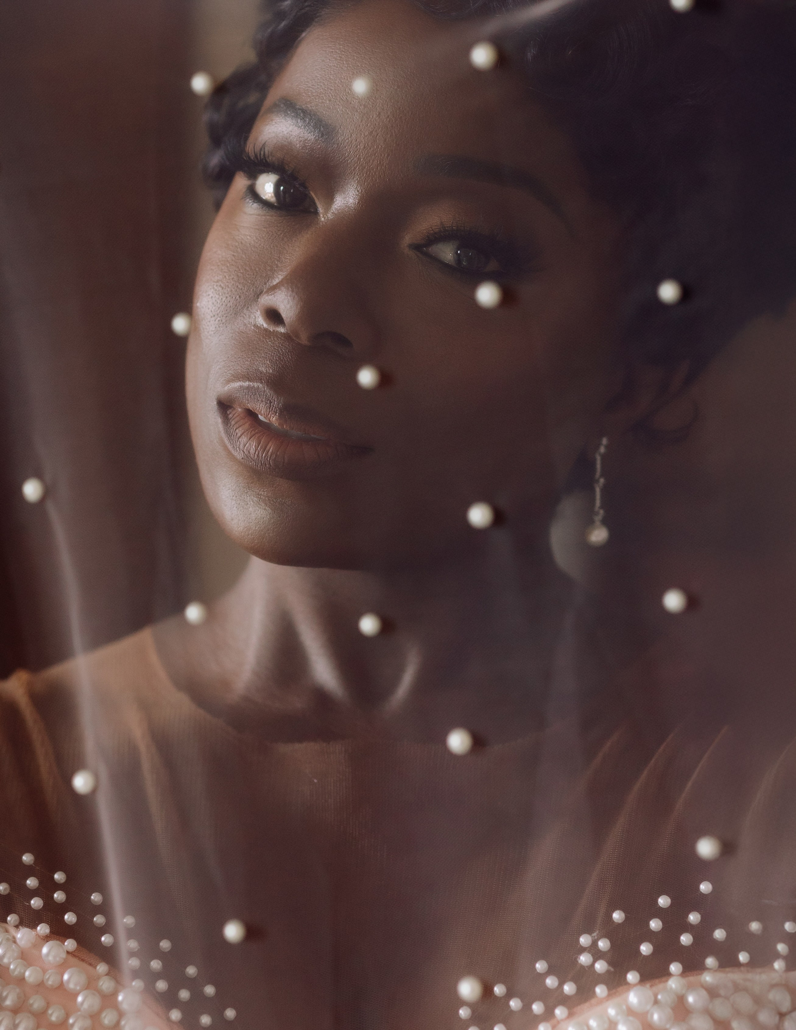 Wedding photographer Elvira Brovdi