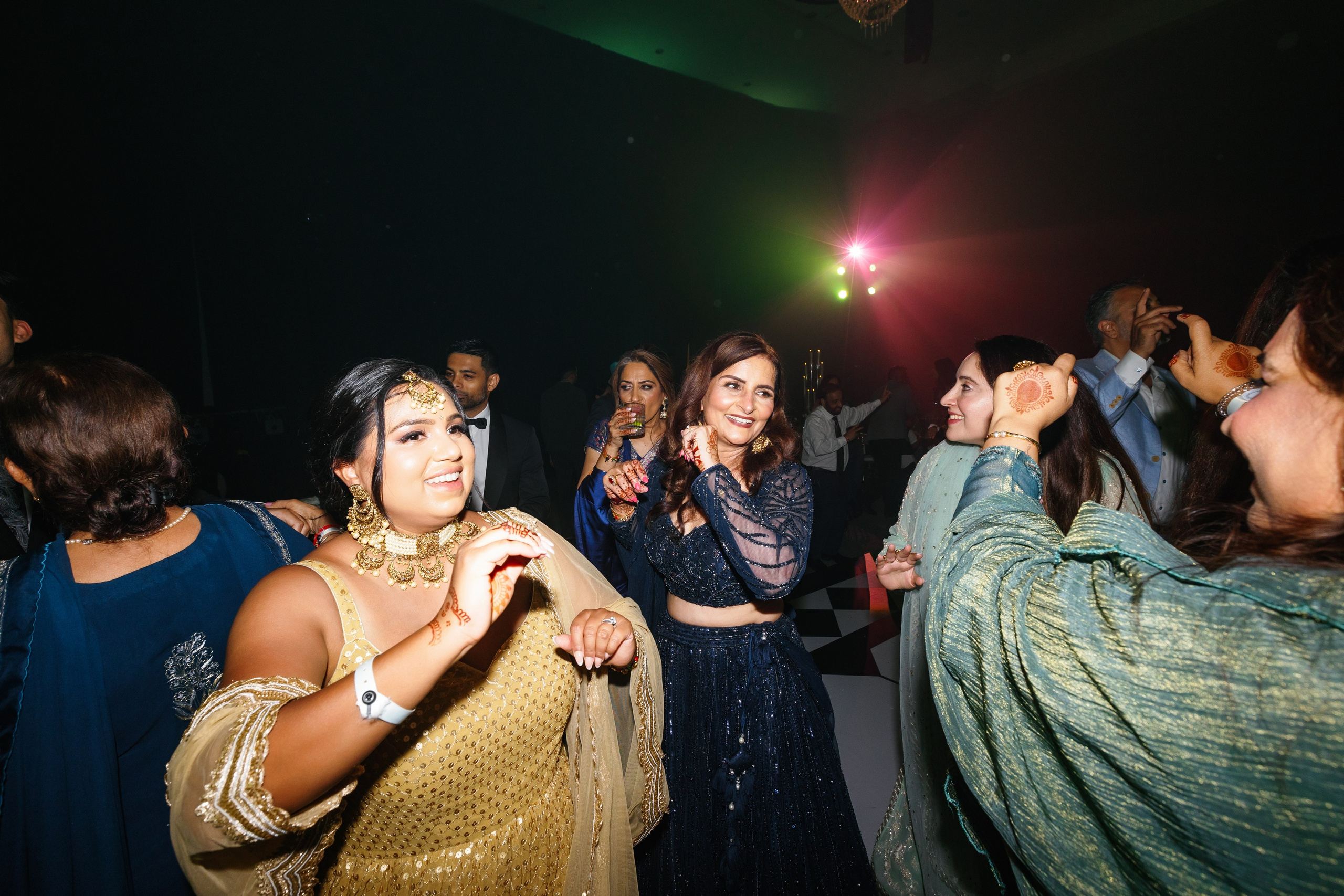 Sarina & Oudhay (Indian wedding). Hochzeitsfotografin Brovdi Elvira