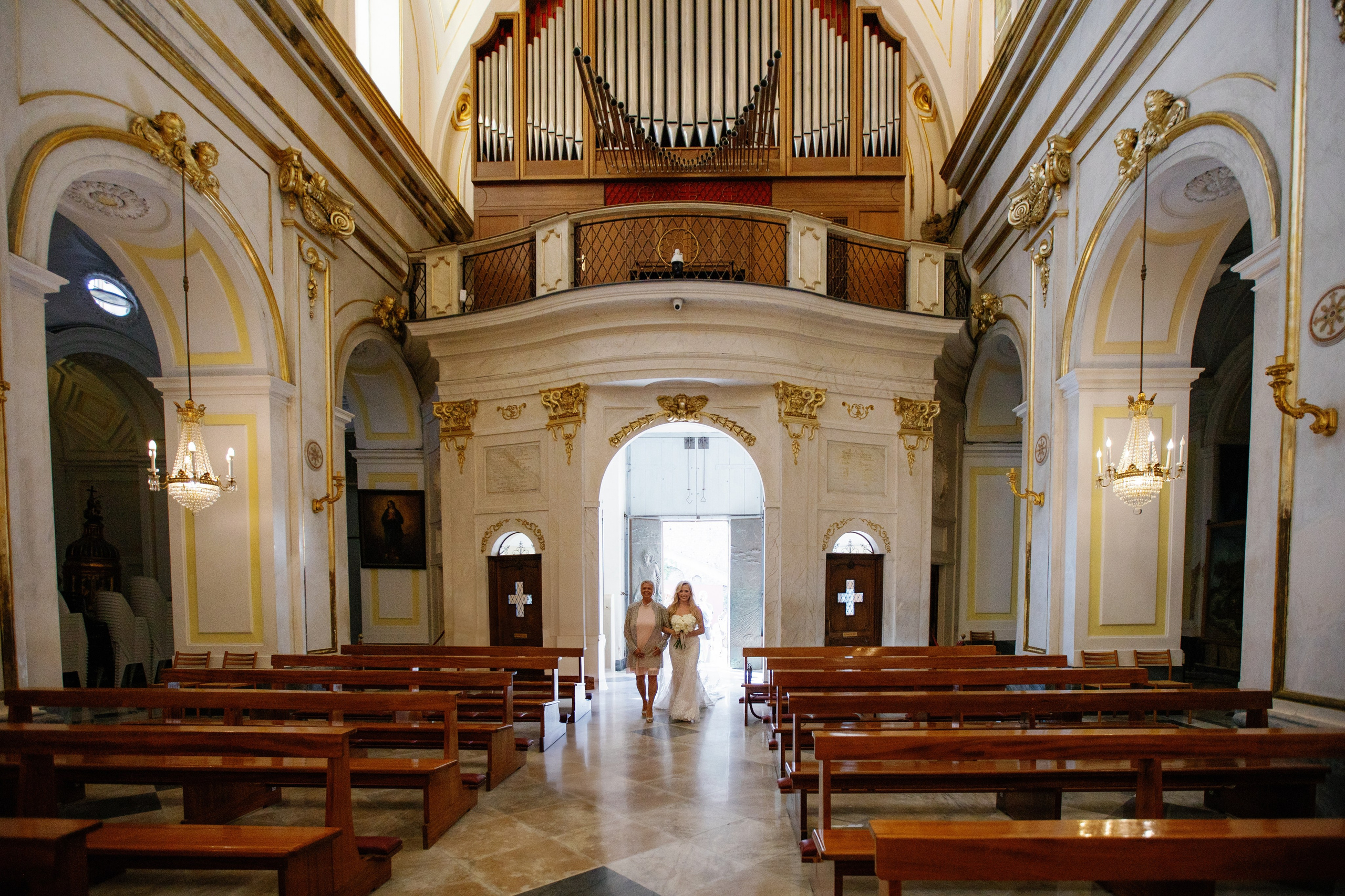 Positano wedding photographer. Wedding photographer Elvira Brovdi