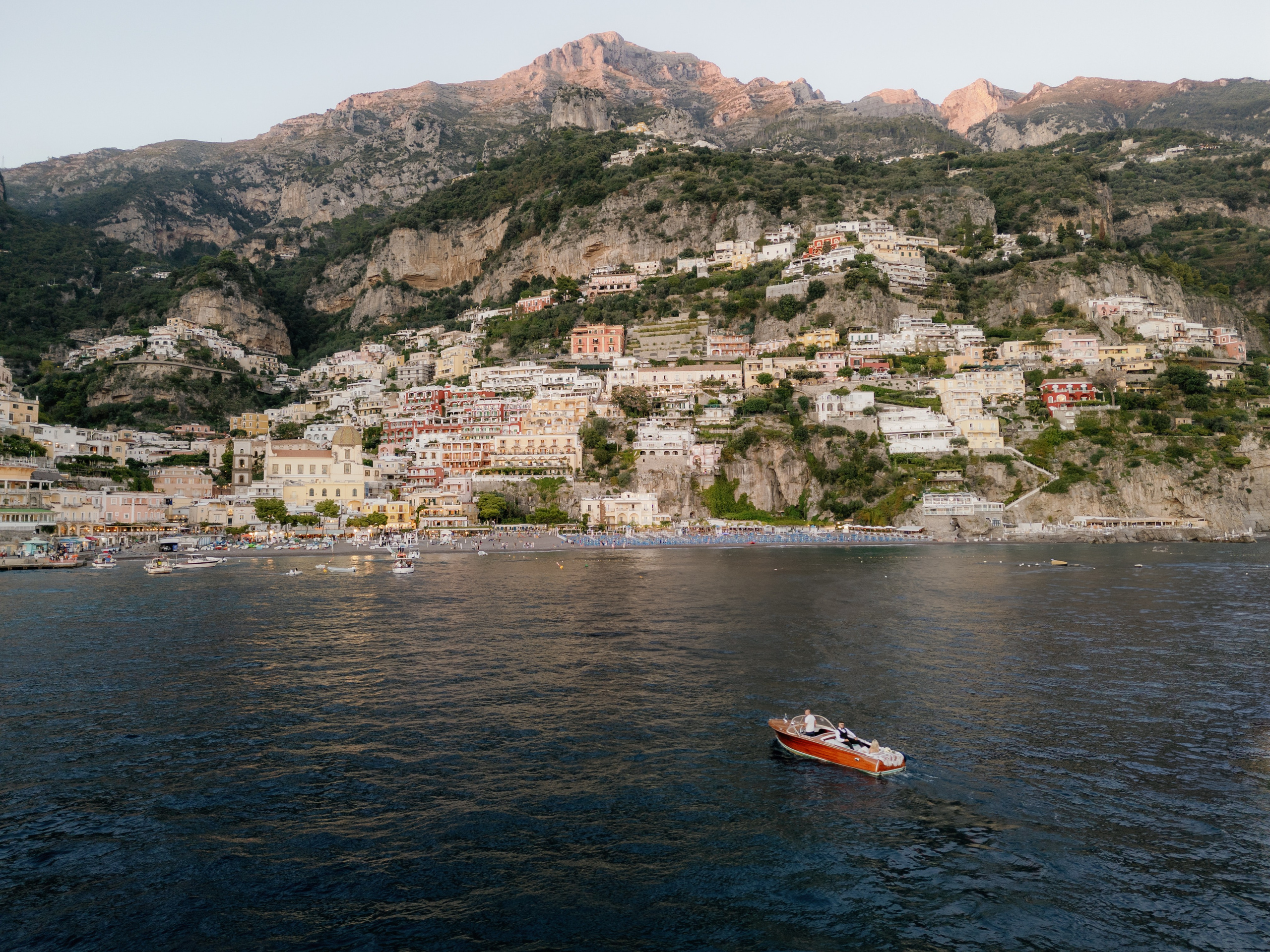 Positano wedding photographer. Wedding photographer Elvira Brovdi
