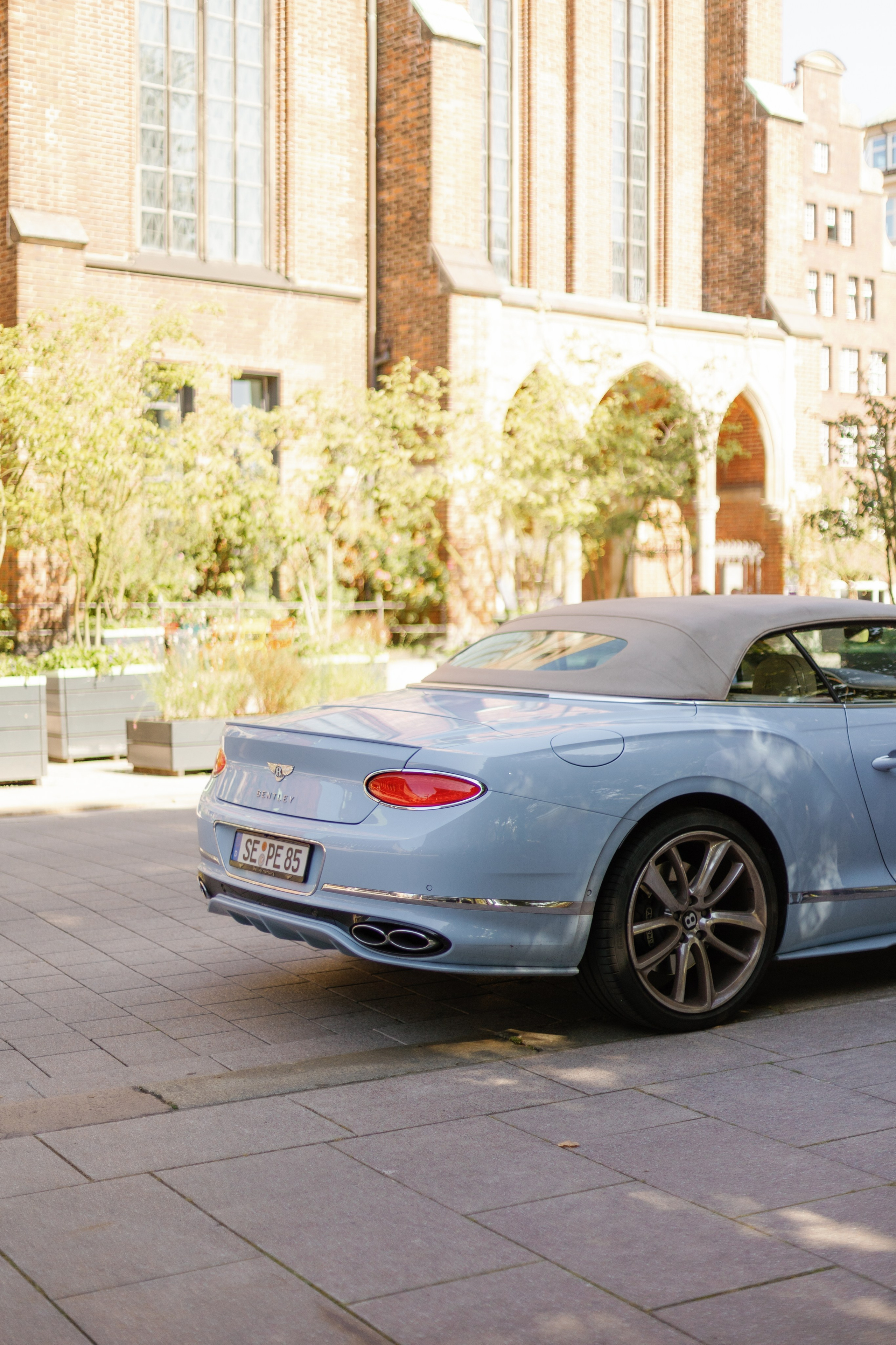 Sarah & Nader (Germany). Wedding photographer Elvira Brovdi