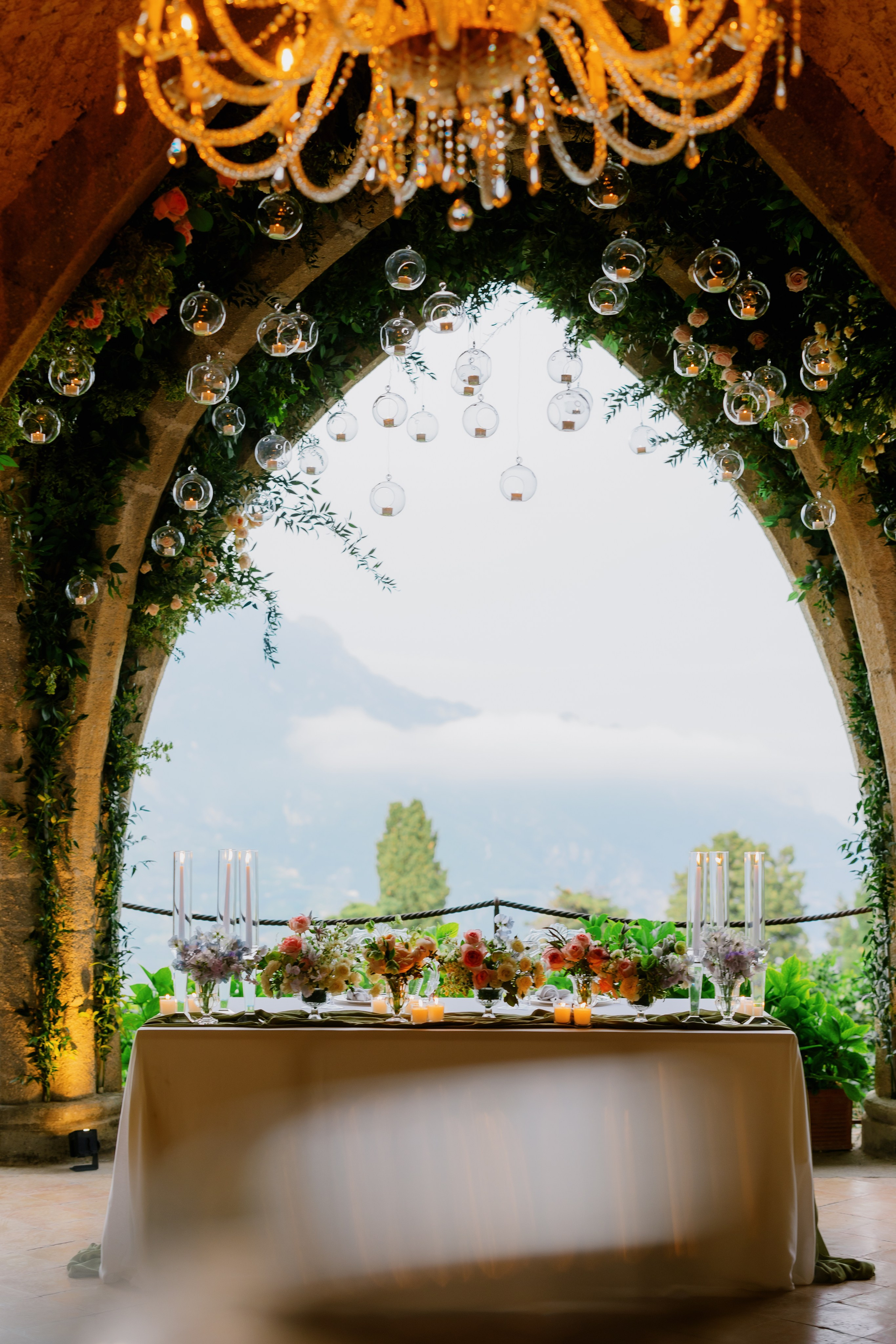 John & Lade (Italy). Wedding photographer Elvira Brovdi