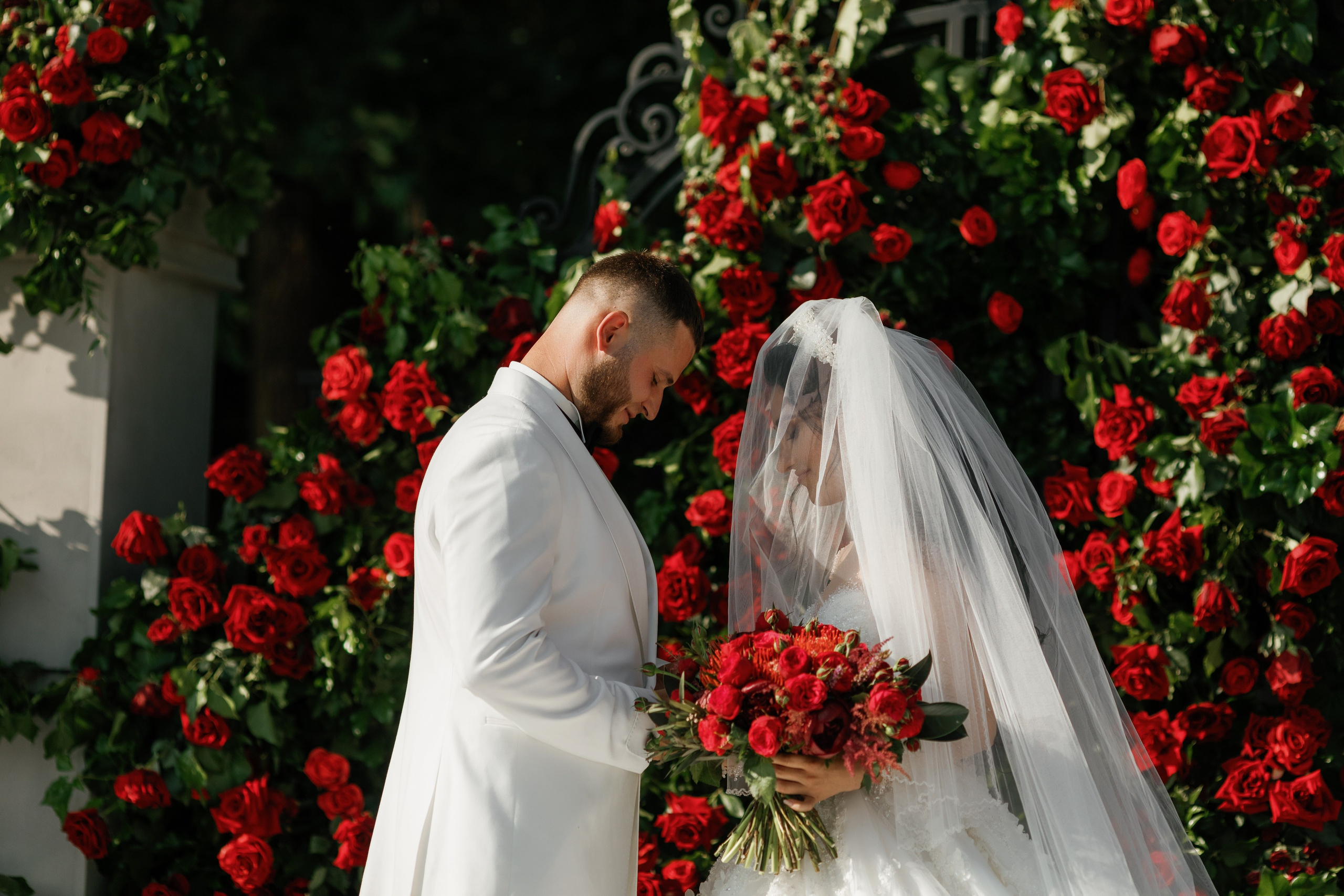 Vladislav & Maria (Ukraine). Wedding photographer Elvira Brovdi