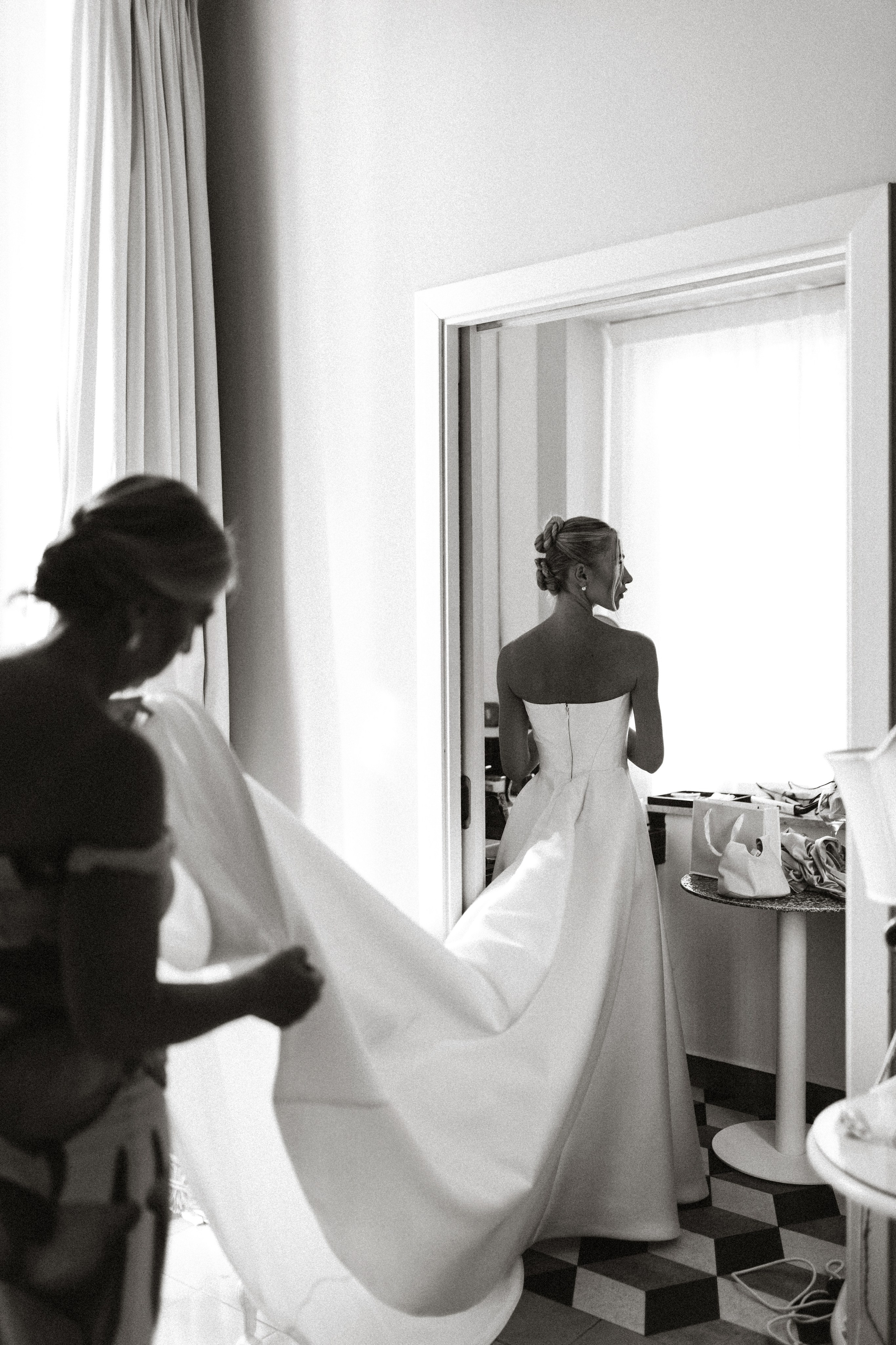 Claudio & Iryna. Wedding photographer Elvira Brovdi