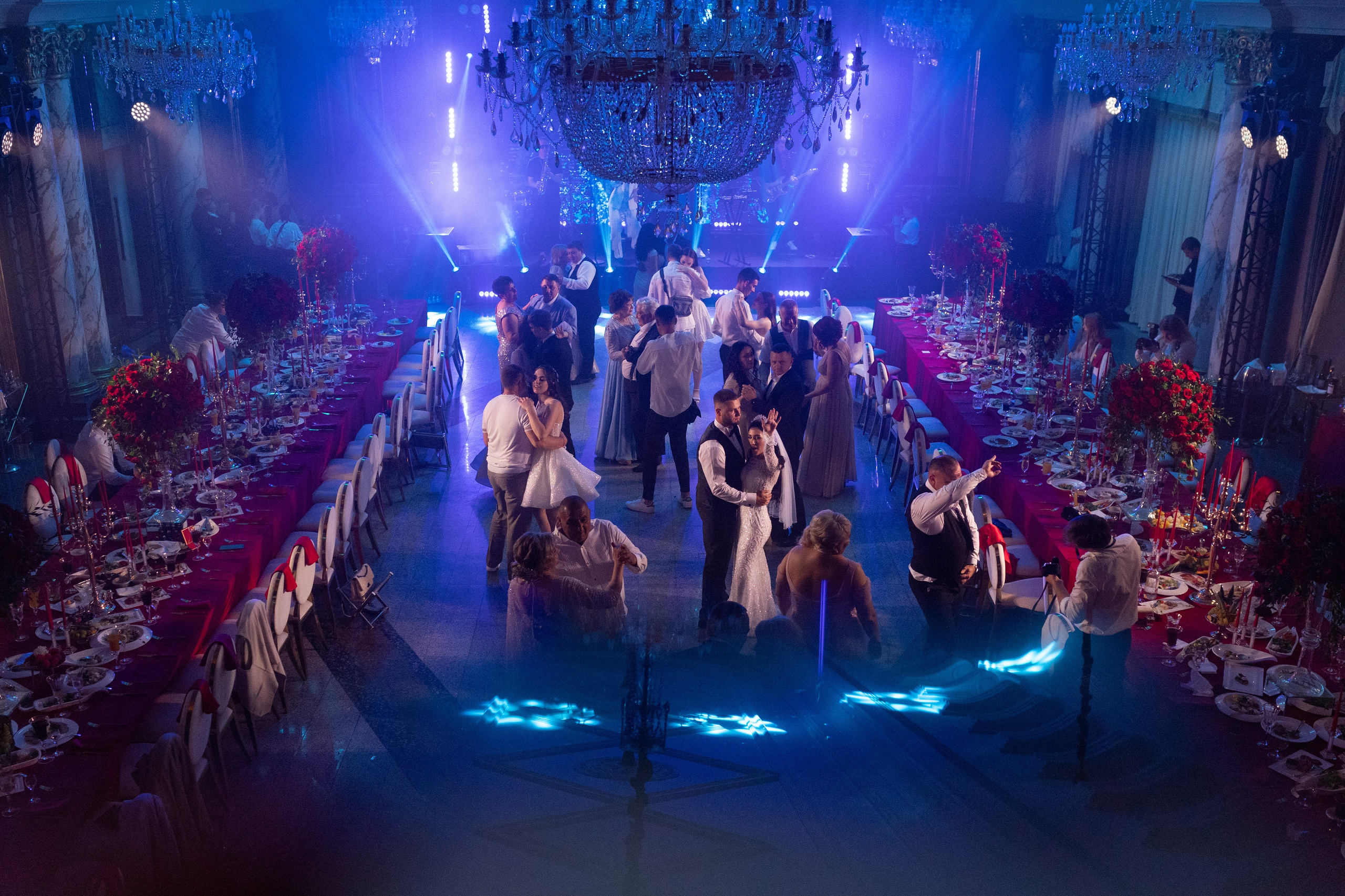 Vladislav & Maria (Ukraine). Wedding photographer Elvira Brovdi