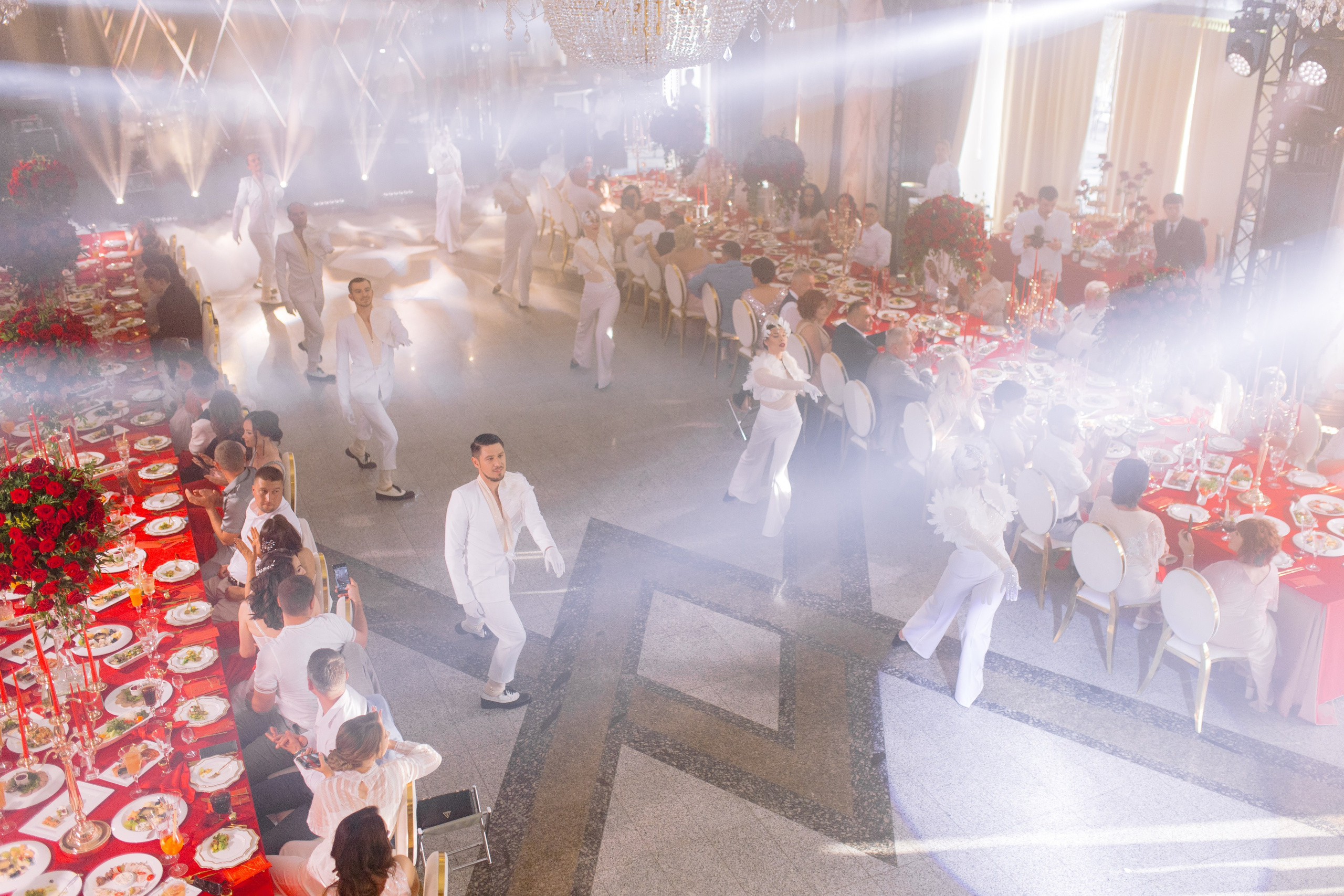 Vladislav & Maria (Ukraine). Wedding photographer Elvira Brovdi