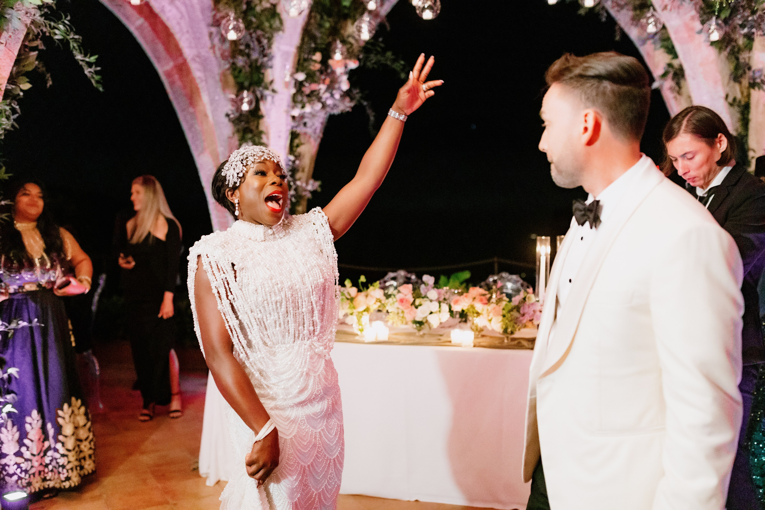 John & Lade (Italy). Wedding photographer Elvira Brovdi