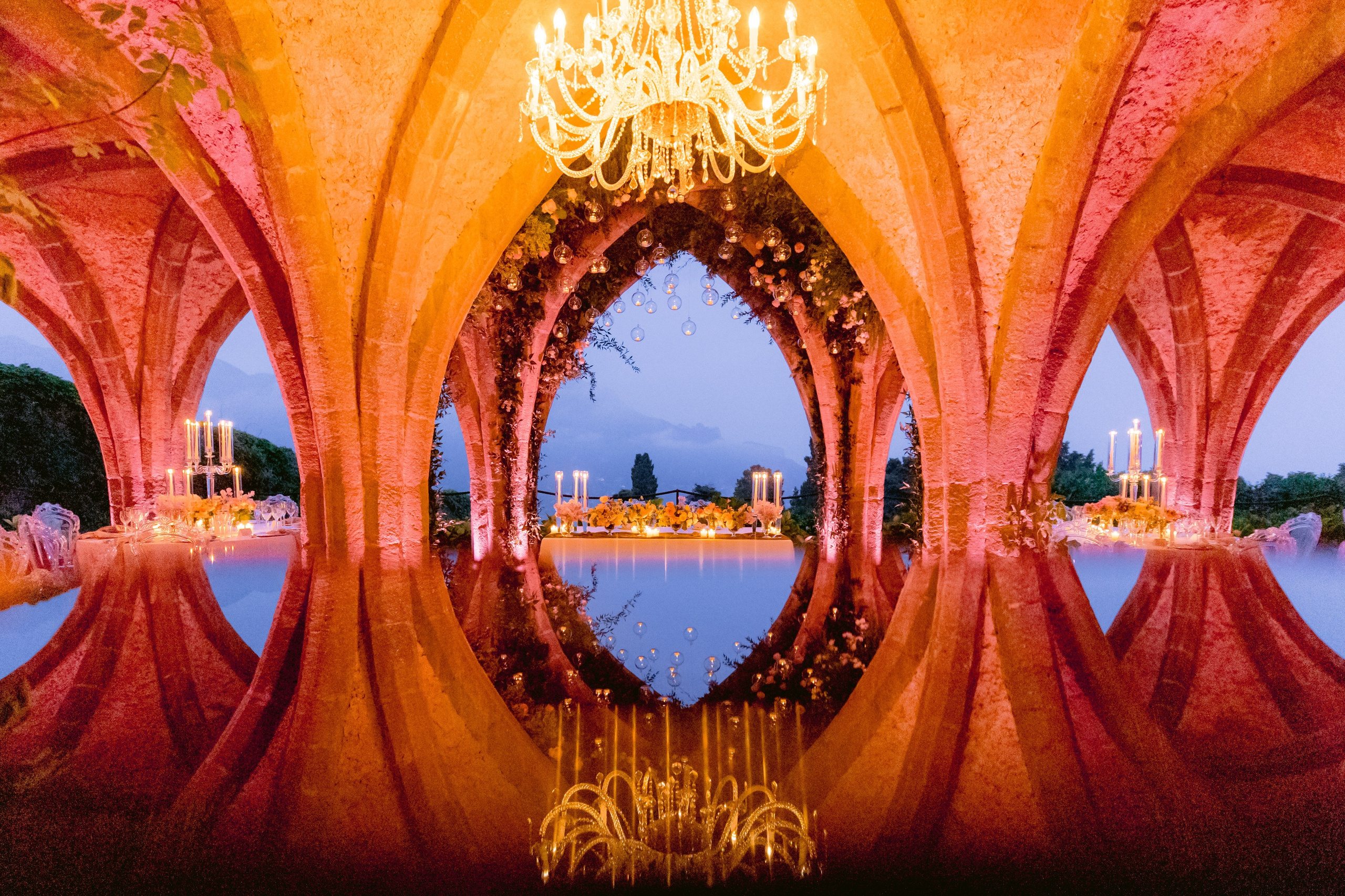 John & Lade (Italy). Wedding photographer Elvira Brovdi