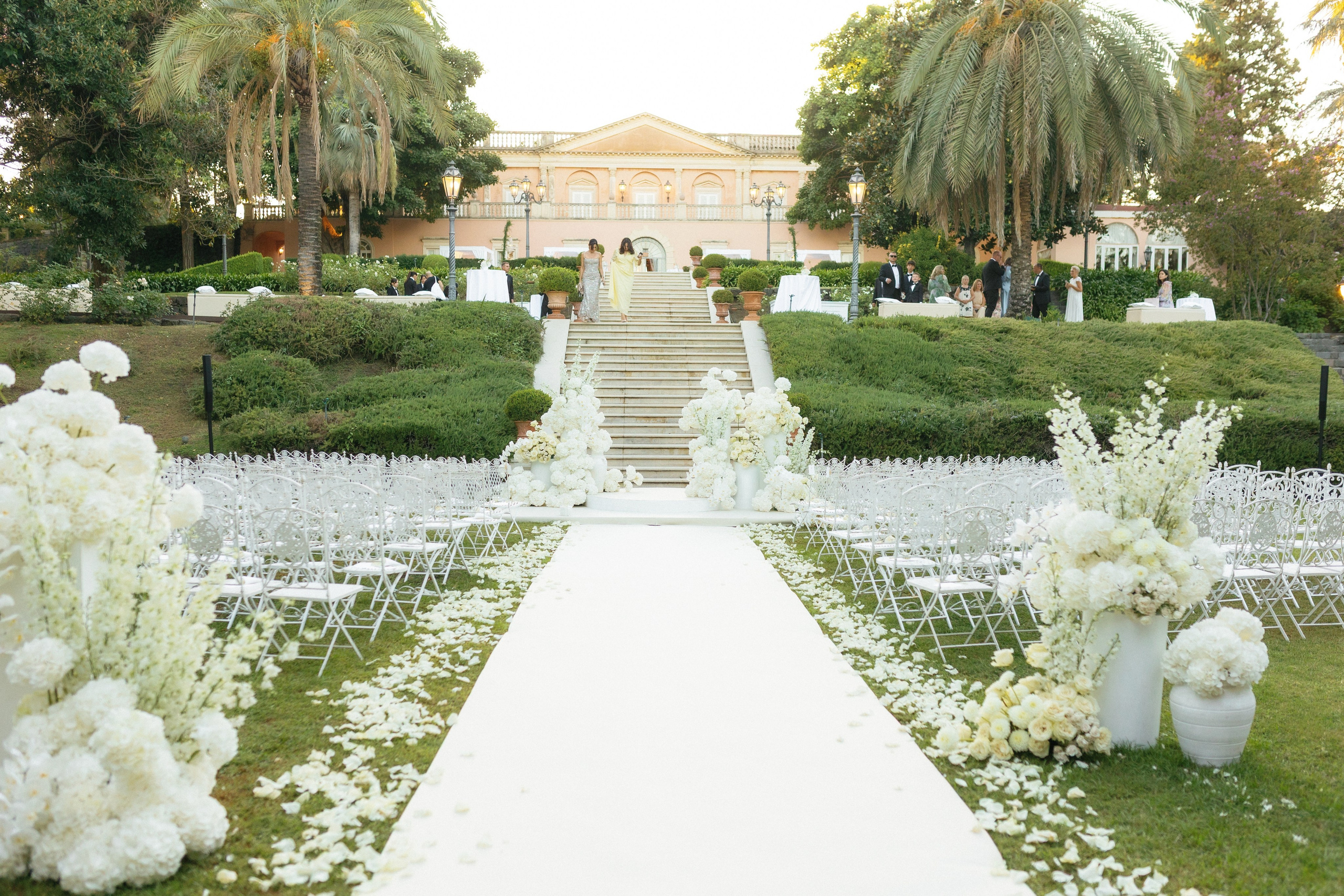 Claudio & Iryna. Wedding photographer Elvira Brovdi