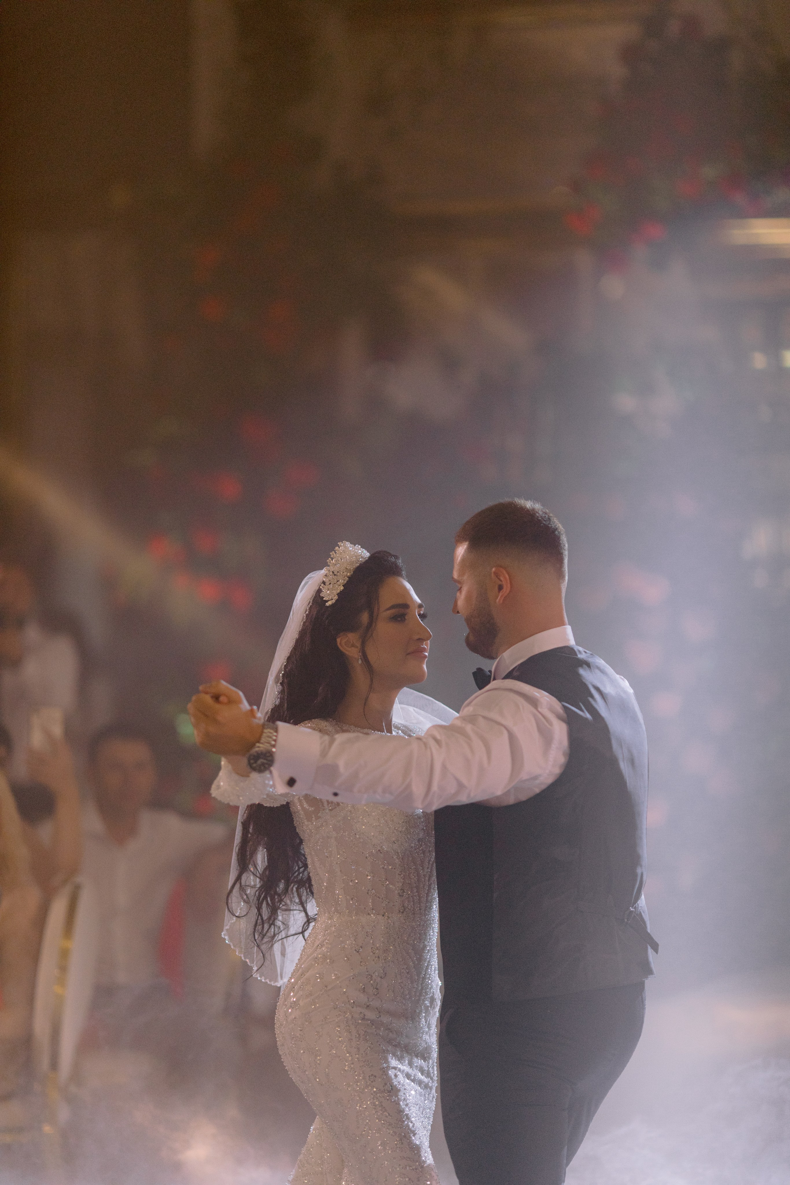 Vladislav & Maria (Ukraine). Wedding photographer Elvira Brovdi