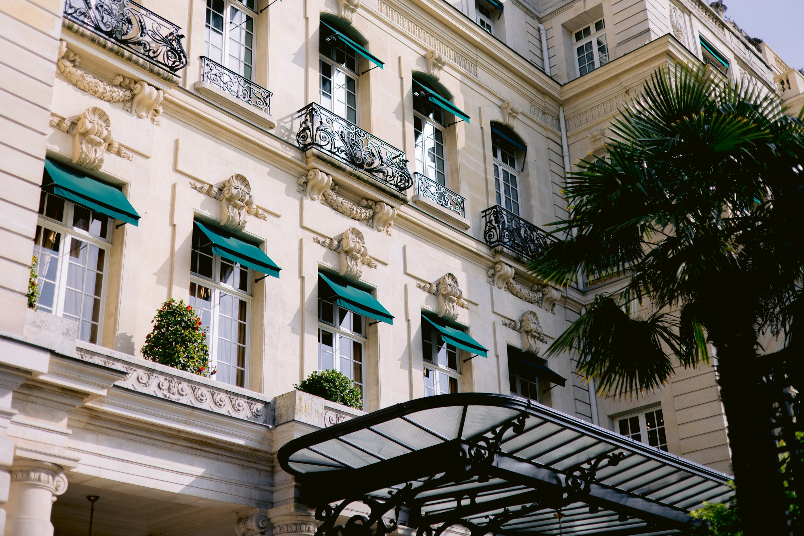 Yasmine & Myriam (France). Wedding photographer Elvira Brovdi