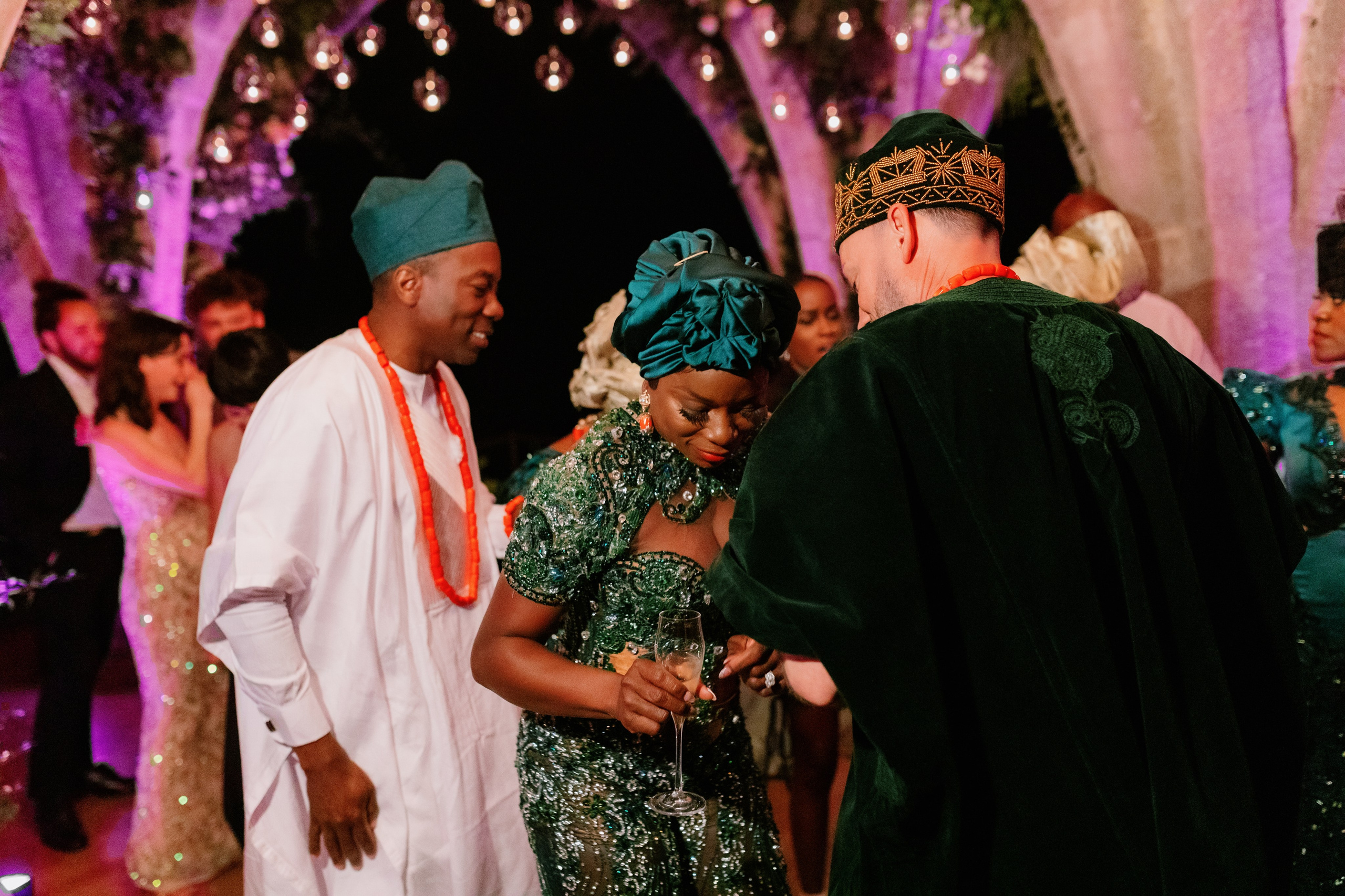 John & Lade (Italy). Wedding photographer Elvira Brovdi