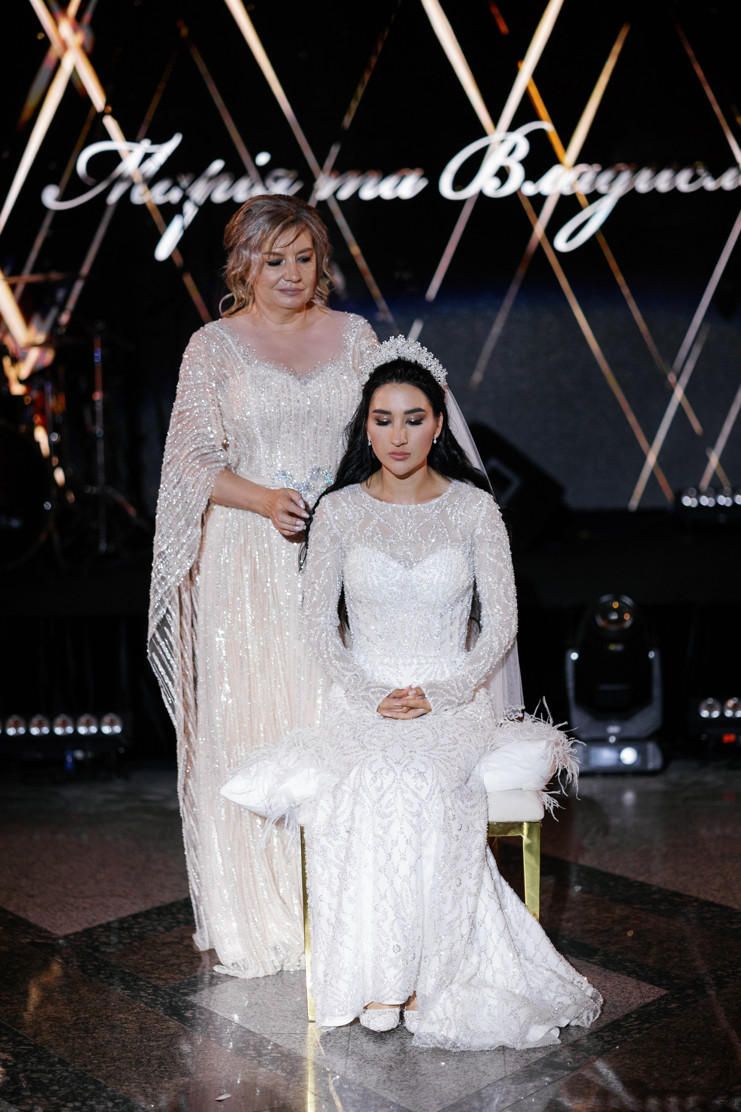 Vladislav & Maria (Ukraine). Wedding photographer Elvira Brovdi