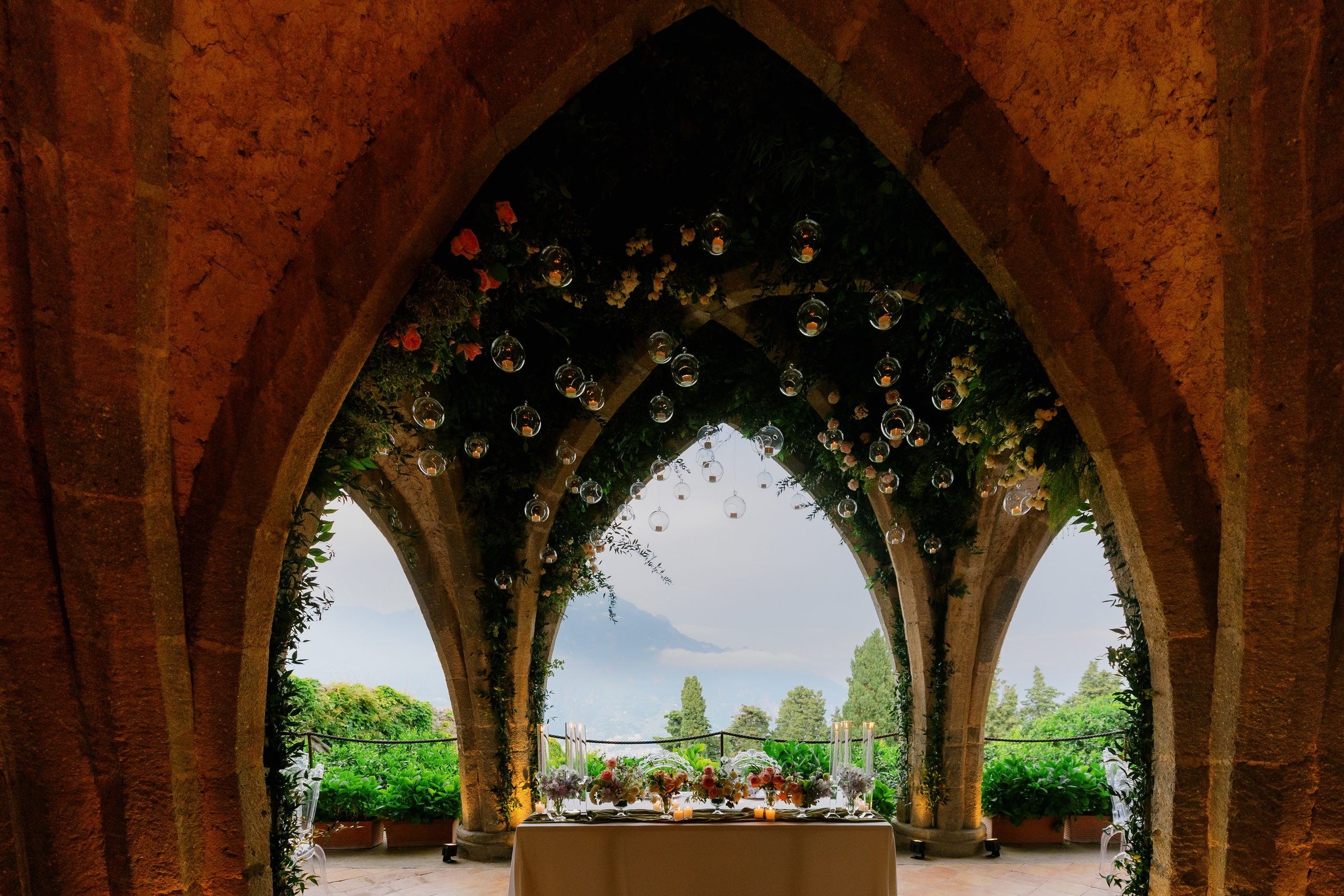 John & Lade (Italy). Wedding photographer Elvira Brovdi
