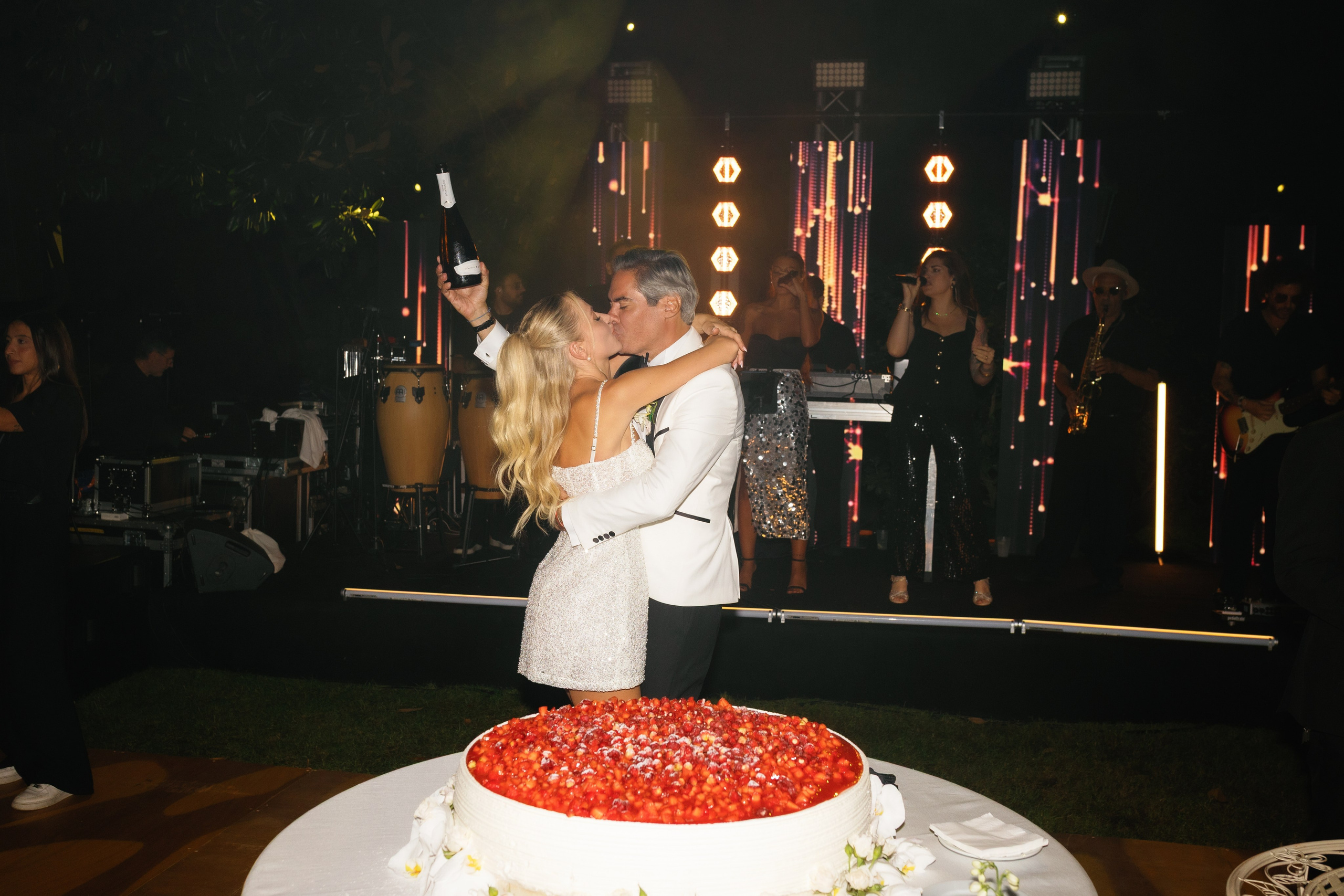 Claudio & Iryna. Wedding photographer Elvira Brovdi