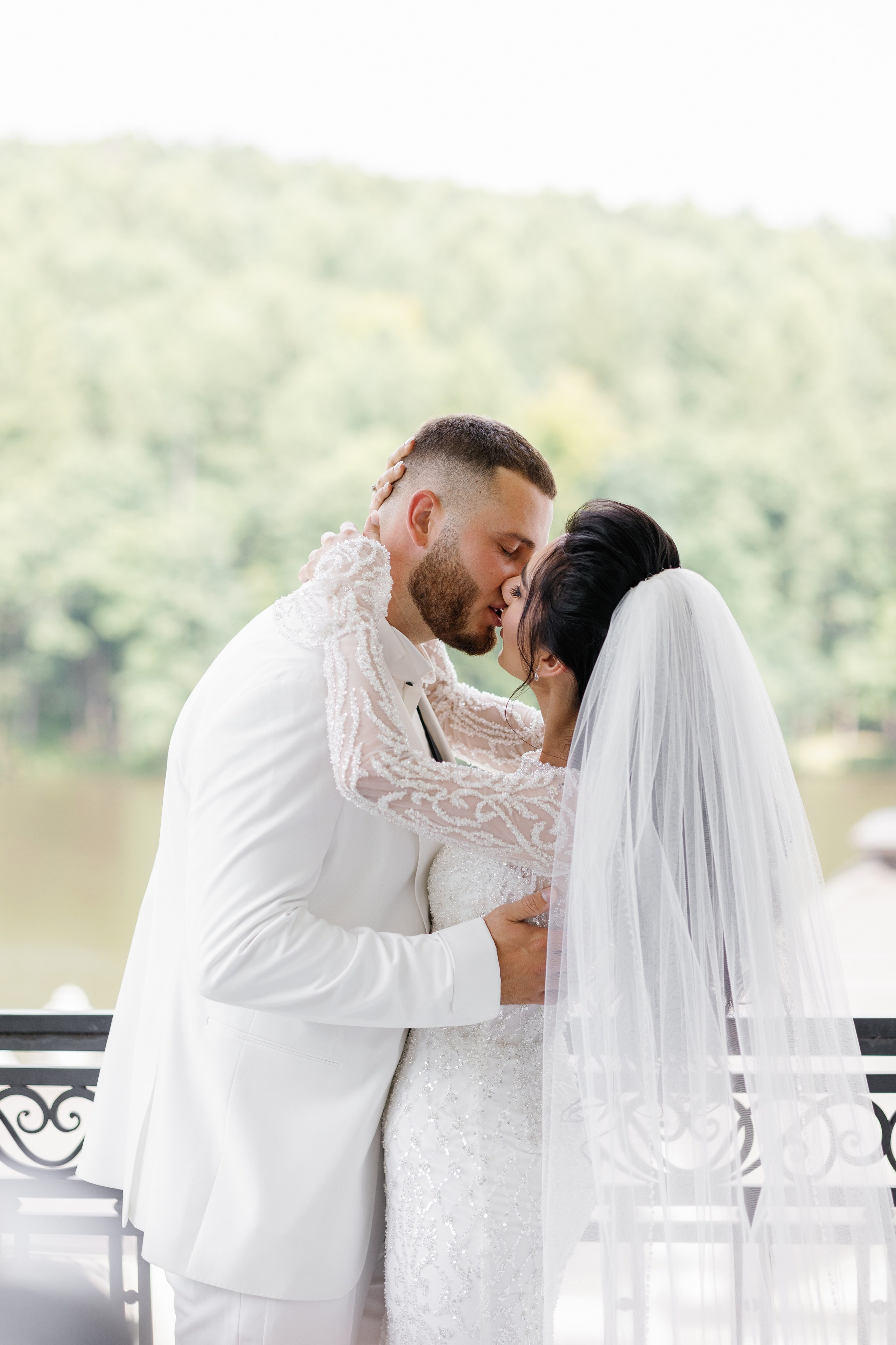 Vladislav & Maria (Ukraine). Wedding photographer Elvira Brovdi